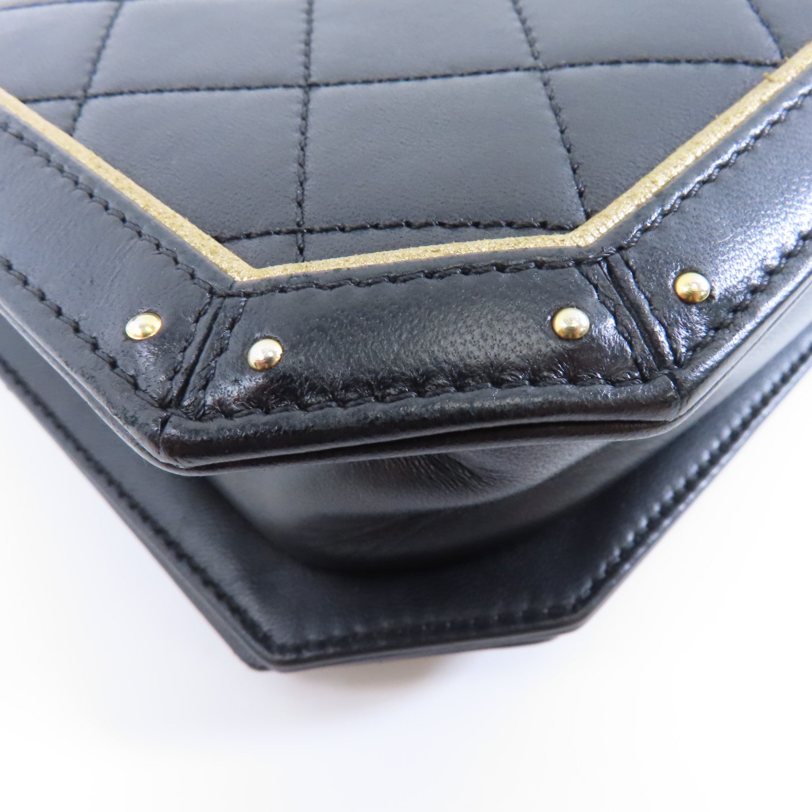 CHANEL 【激減優惠】菱格羊皮皮革Chain Shoulder Bag金扣鏈帶肩背袋黑色