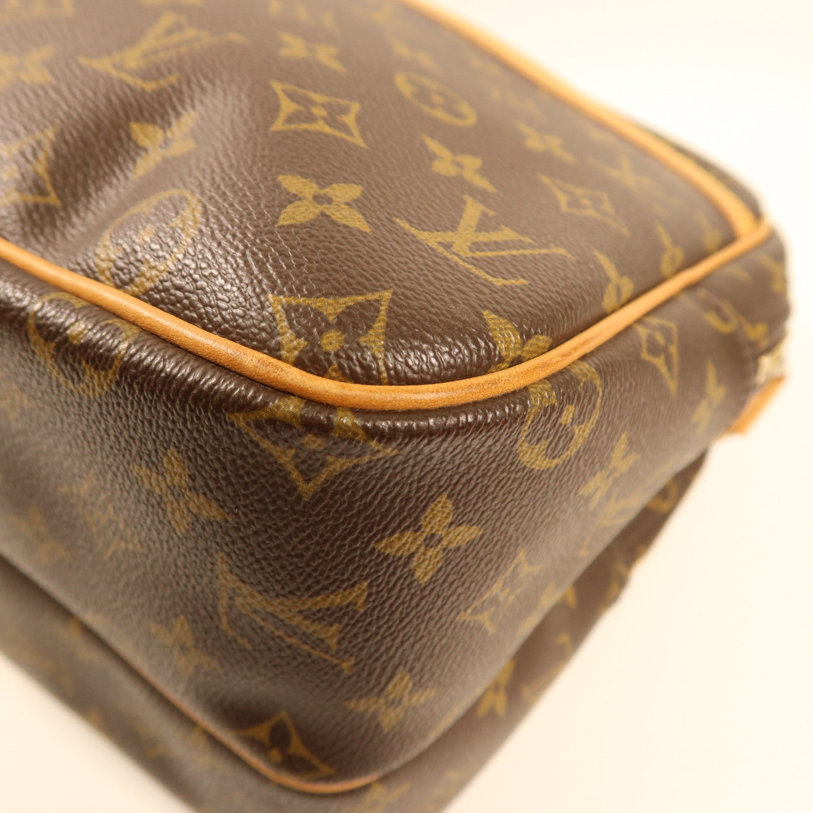 LOUIS VUITTON Monogram Reporter GM金扣肩背袋