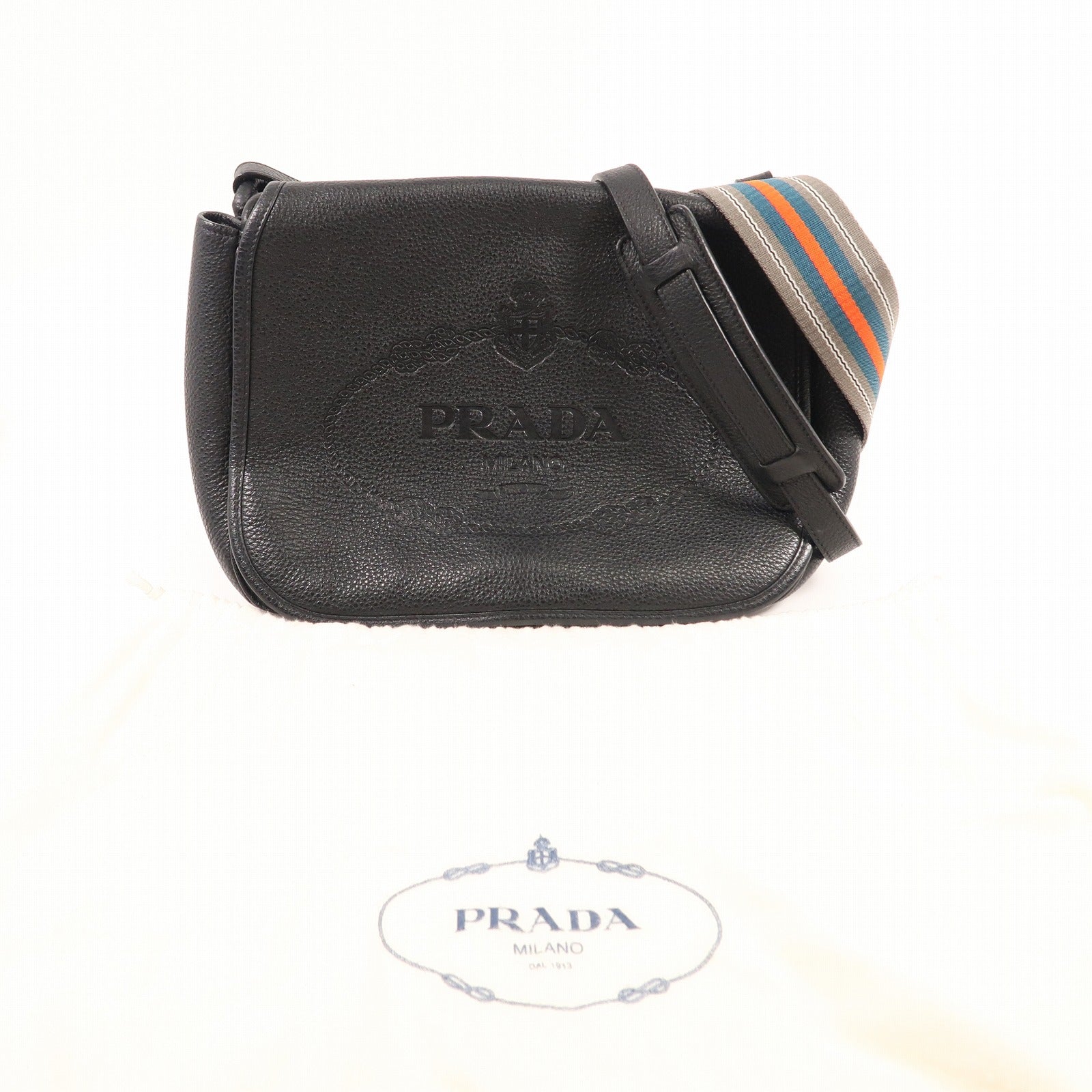 PRADA 牛皮皮革Shoulder Bag金扣肩背袋