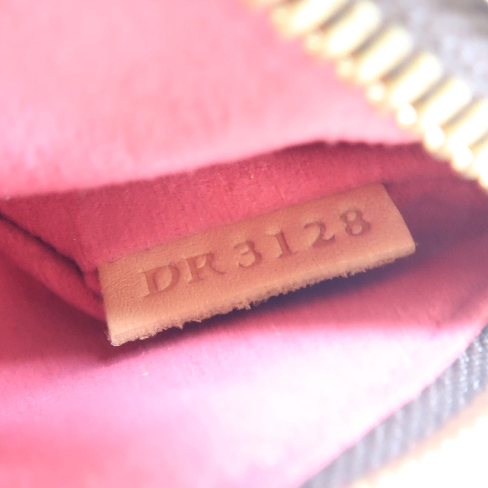 LOUIS VUITTON Monogram Patches Pochette Metis金扣手挽肩背兩用袋啡色