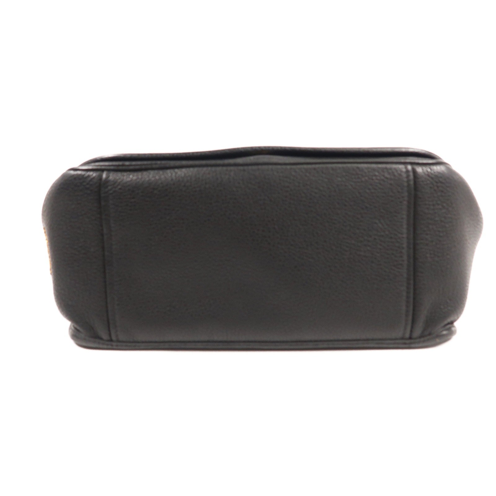 PRADA 牛皮皮革Shoulder Bag金扣肩背袋
