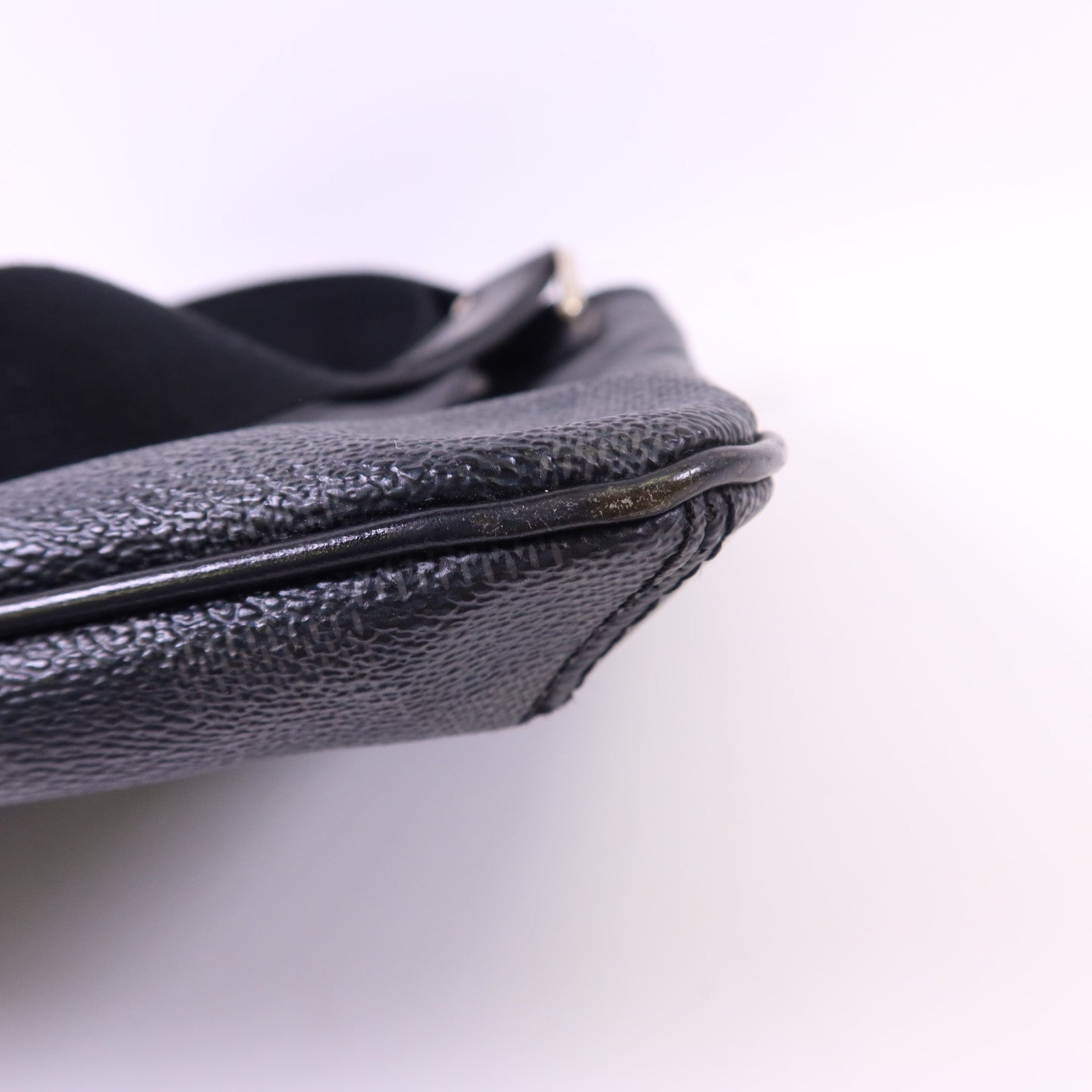 LOUIS VUITTON Damier Graphite Thomas銀扣肩背袋