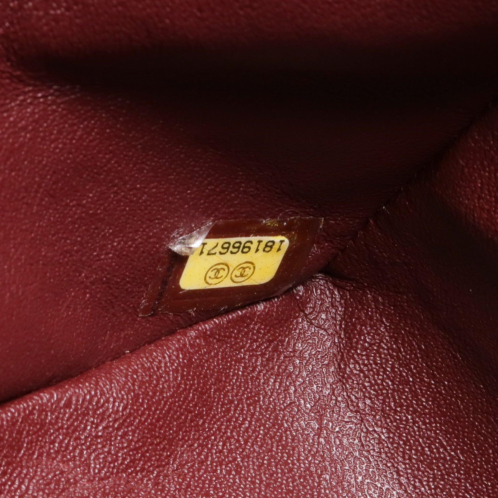 CHANEL 羊皮皮革Maxi Classic銀扣鏈帶肩背袋