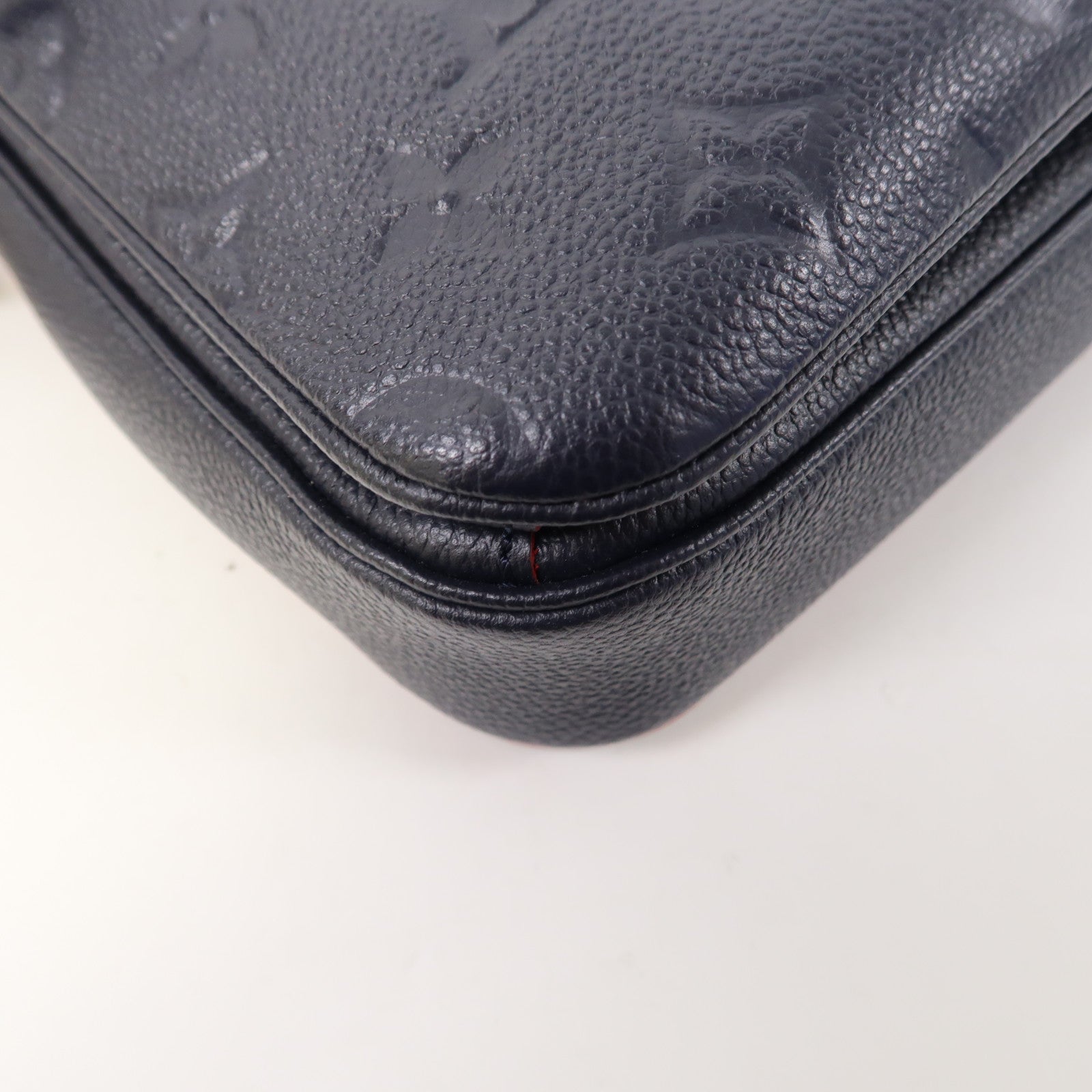LOUIS VUITTON Monogram Empreinte Pochette Metis金扣手挽肩背兩用袋深藍色