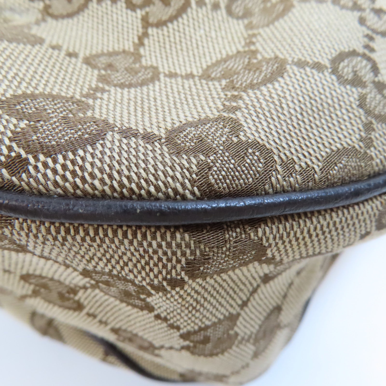 GUCCI 帆布/皮革Shoulder Bag金扣肩背袋棕色