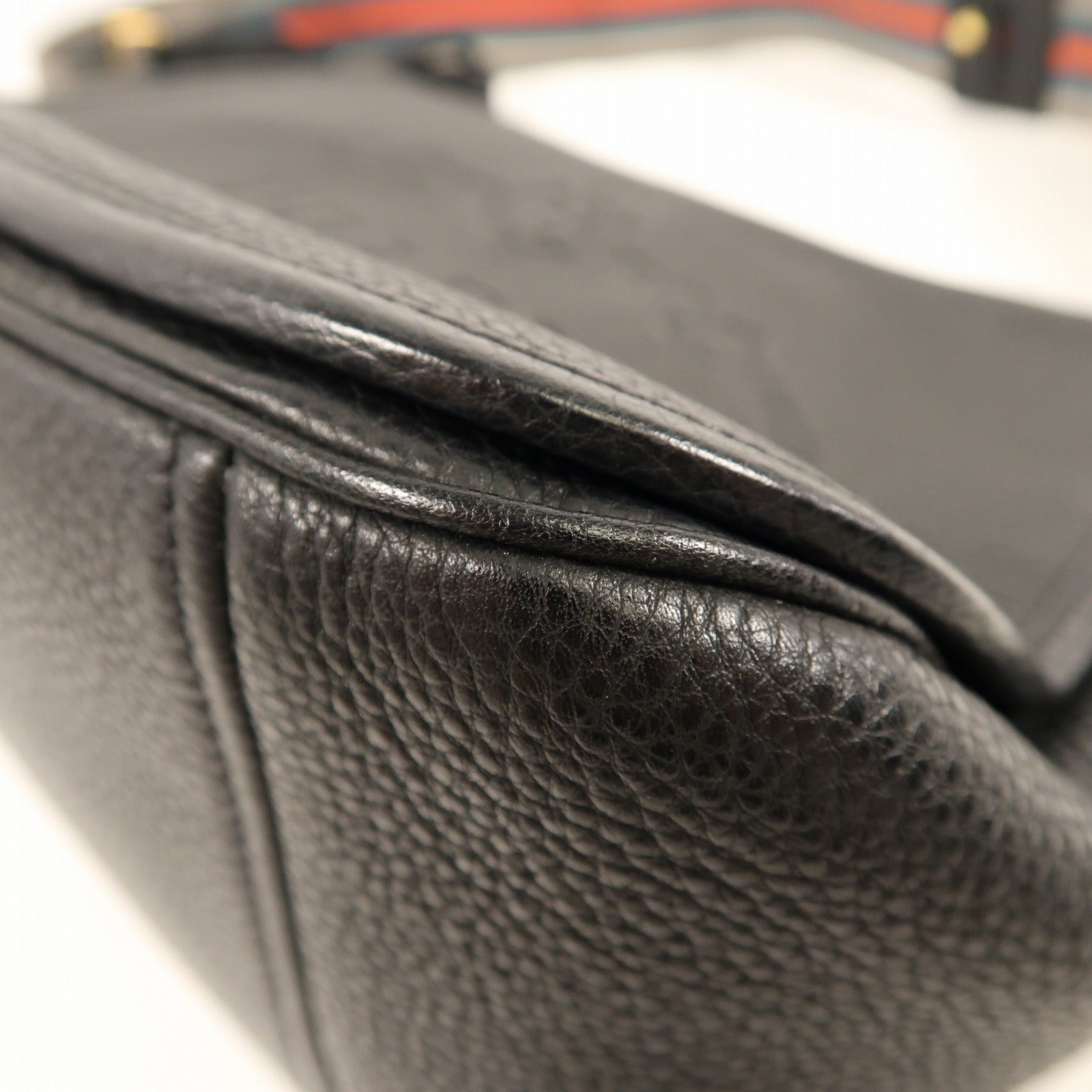 PRADA 牛皮皮革Shoulder Bag金扣肩背袋