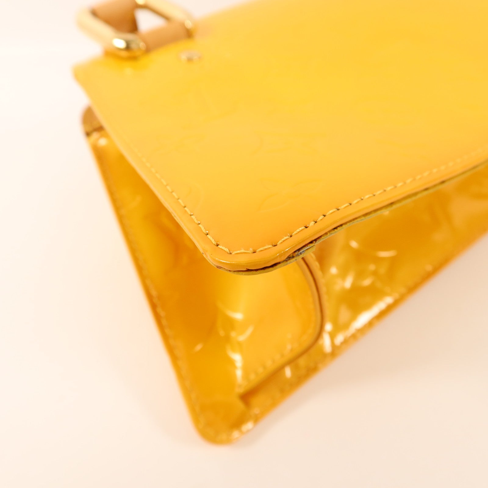 LOUIS VUITTON Monogram Vernis Mini Forsyth金扣手挽袋