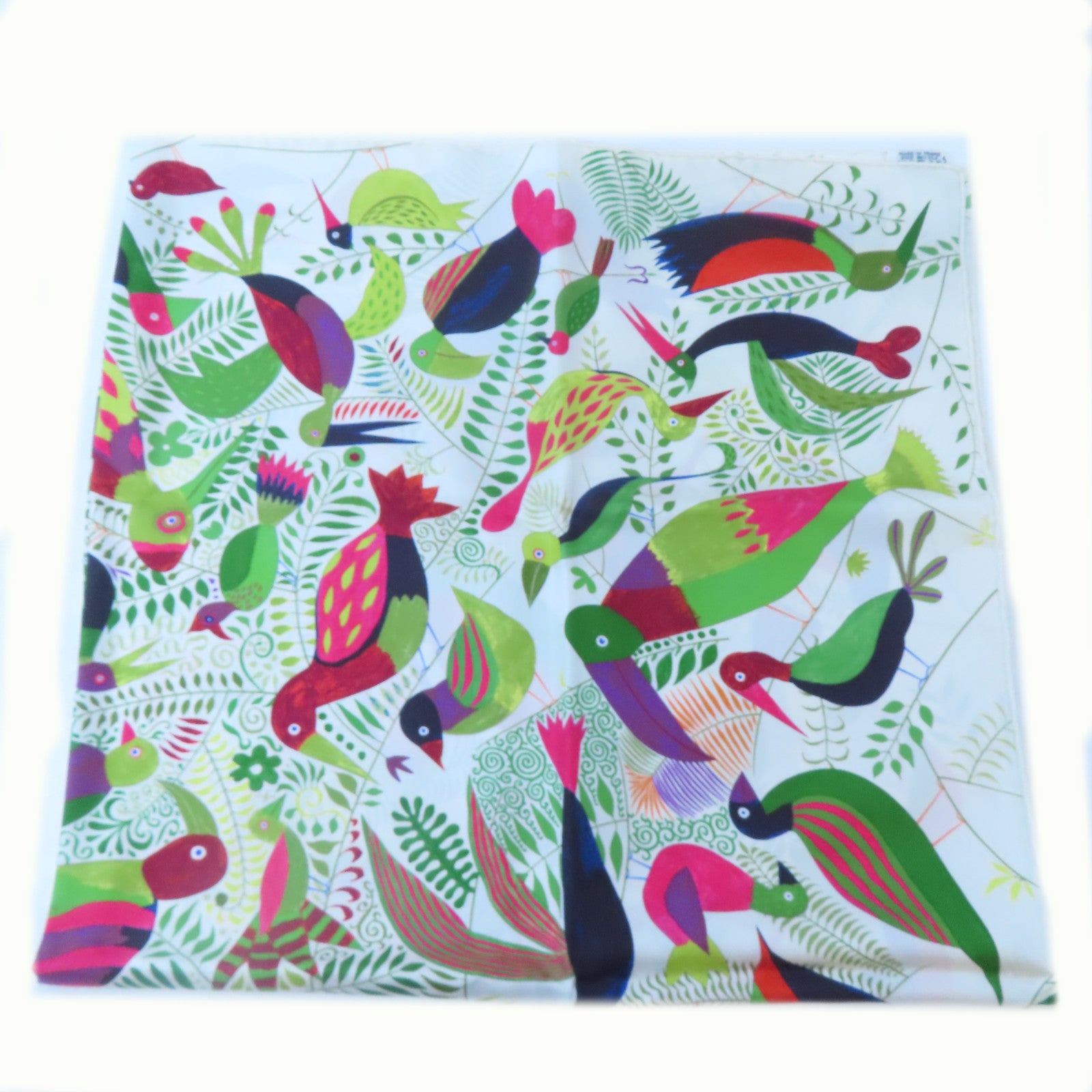 HERMES 絲質Carre 90 Scarf絲巾白色/綠色/桃紅色