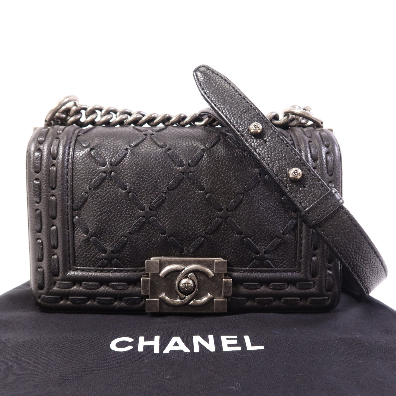 CHANEL 牛皮皮革Le Boy 20銀扣鏈帶肩背袋
