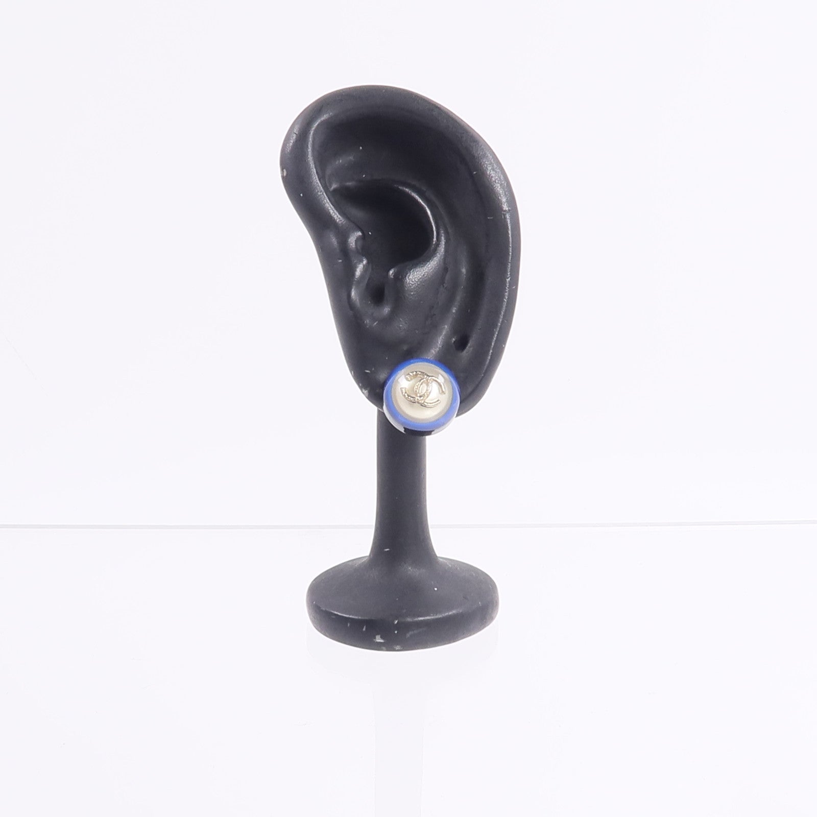 CHANEL 【激減優惠】金屬/樹脂CC Blue Round Button Stud Earrings耳環