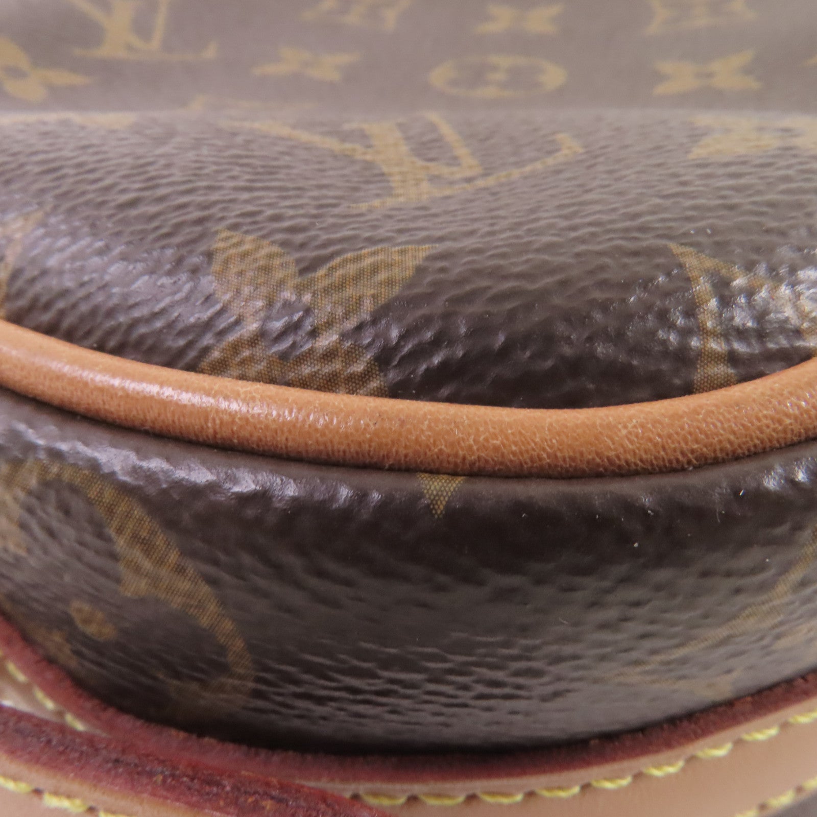 LOUIS VUITTON Monogram Boite Chapeau Souple Shoulder Bag金扣肩背袋啡色