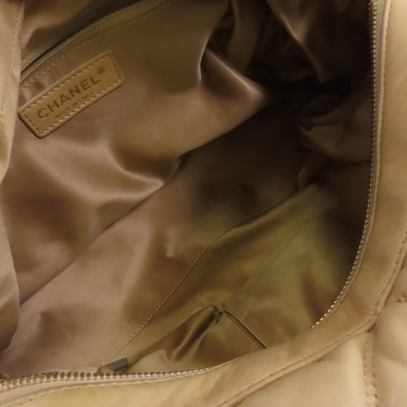 CHANEL 羊皮皮革Chain Shoulder金扣鏈帶肩背袋