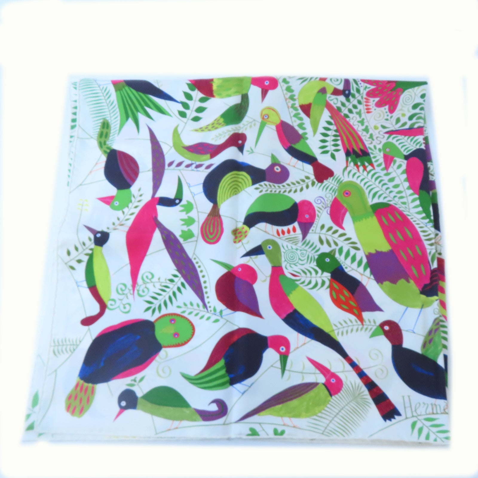 HERMES 絲質Carre 90 Scarf絲巾白色/綠色/桃紅色