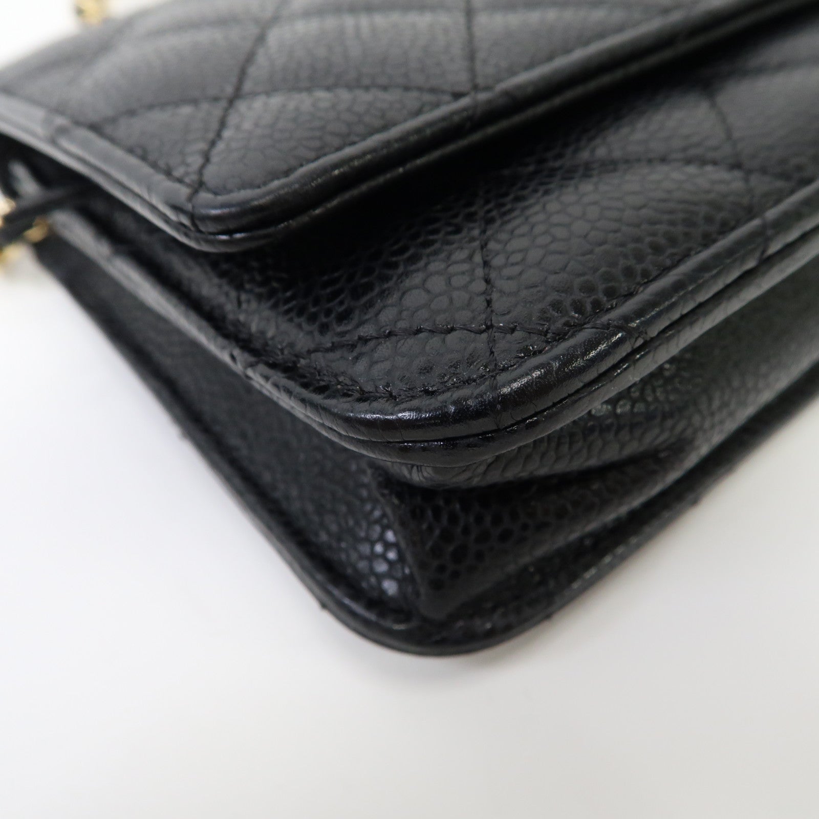 CHANEL 菱格Caviar皮革Wallet On Chain金扣鏈帶肩背袋黑色