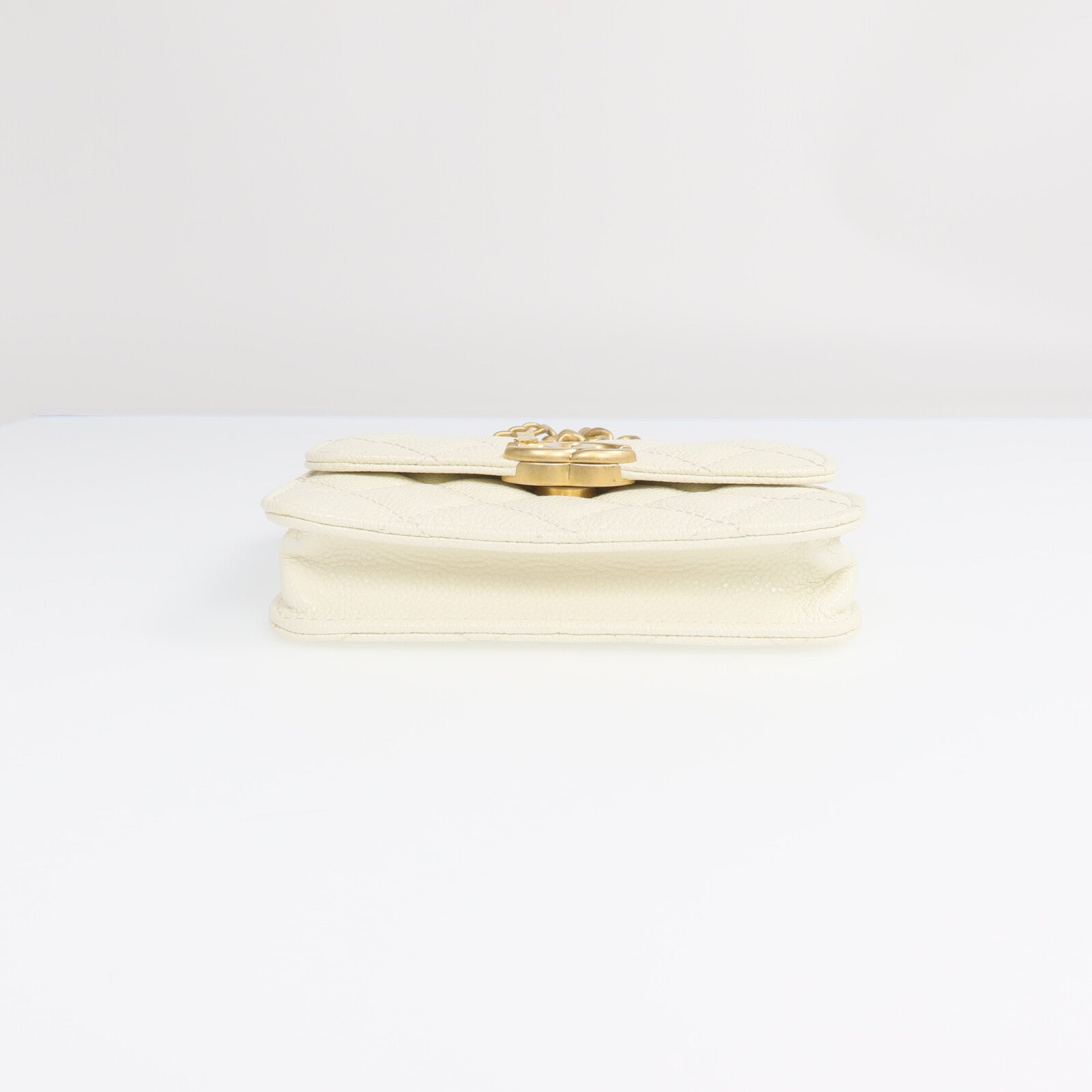 CHANEL 牛皮皮革Chain Shoulder金扣鏈帶肩背袋