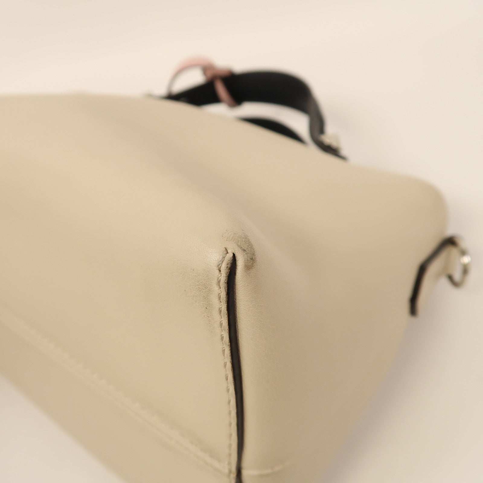 FENDI 【激減優惠】羊皮皮革By The Way銀扣手挽肩背兩用袋