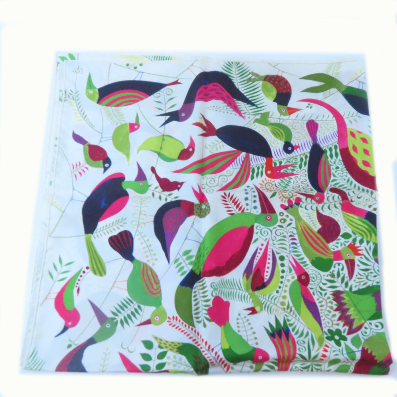 HERMES 絲質Carre 90 Scarf絲巾白色/綠色/桃紅色