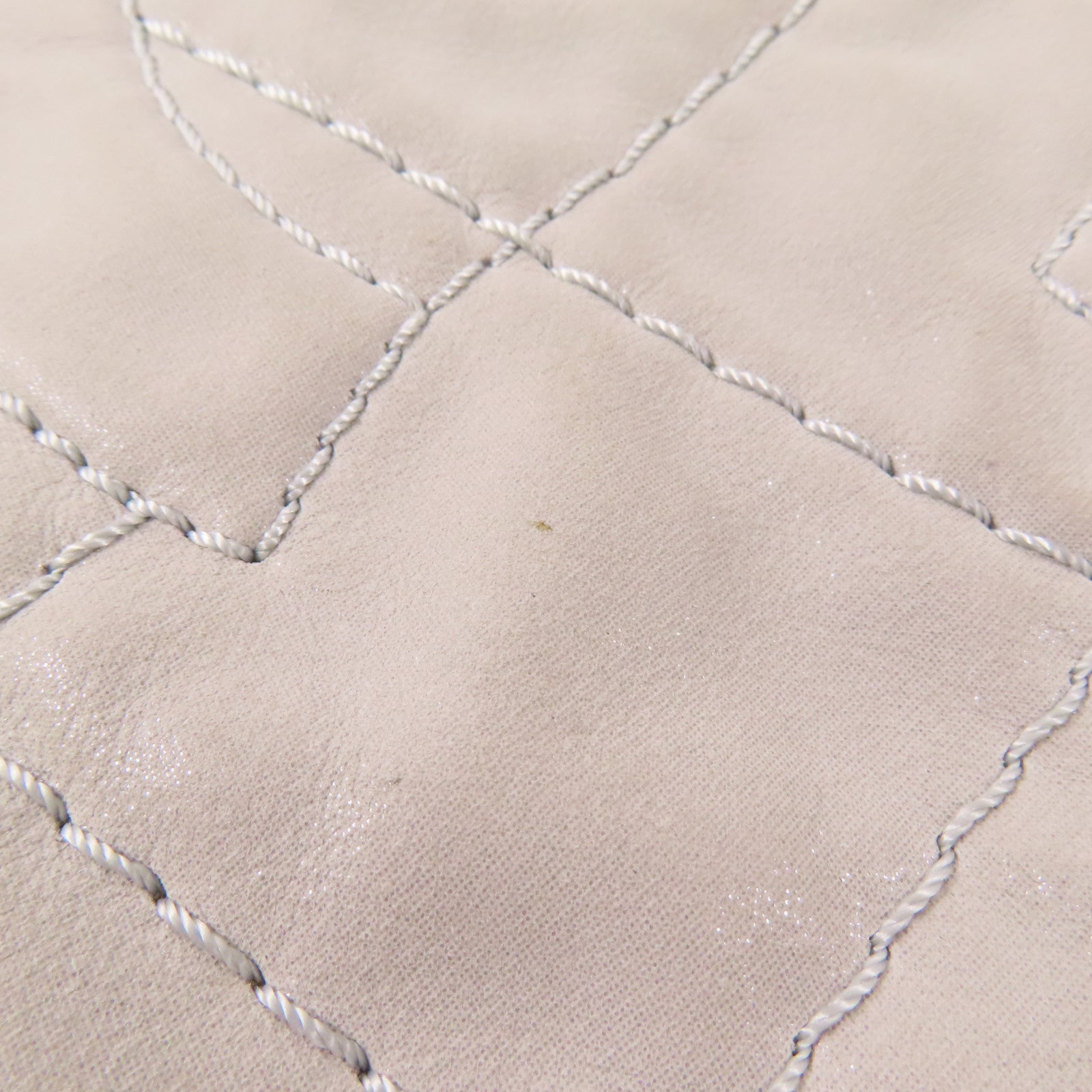 CHANEL 皮革Shoulder Bag銀扣鏈帶肩背袋