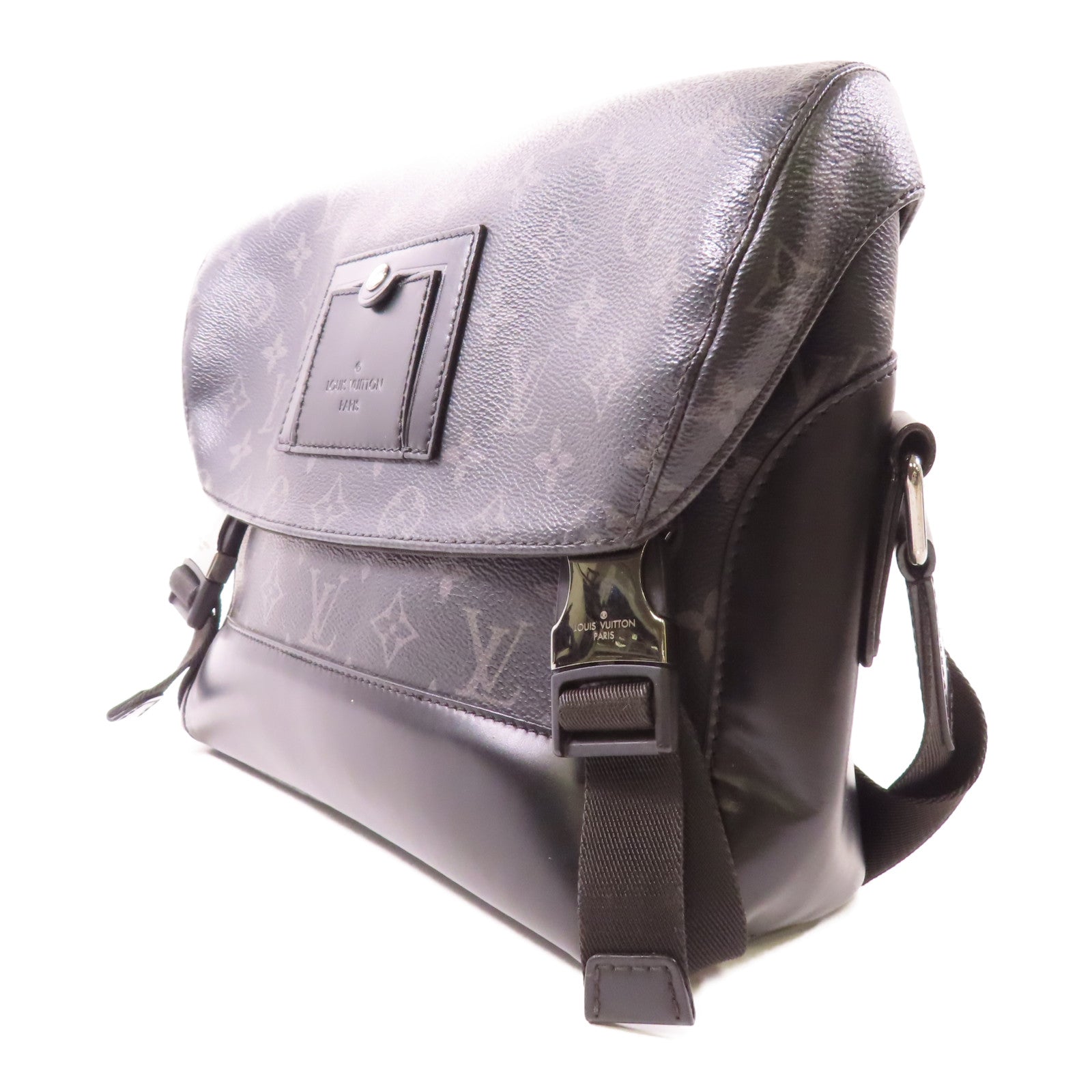 LOUIS VUITTON LV Messenger PM Voyager Shoulder Bag M40511 Monogram Eclipse Black