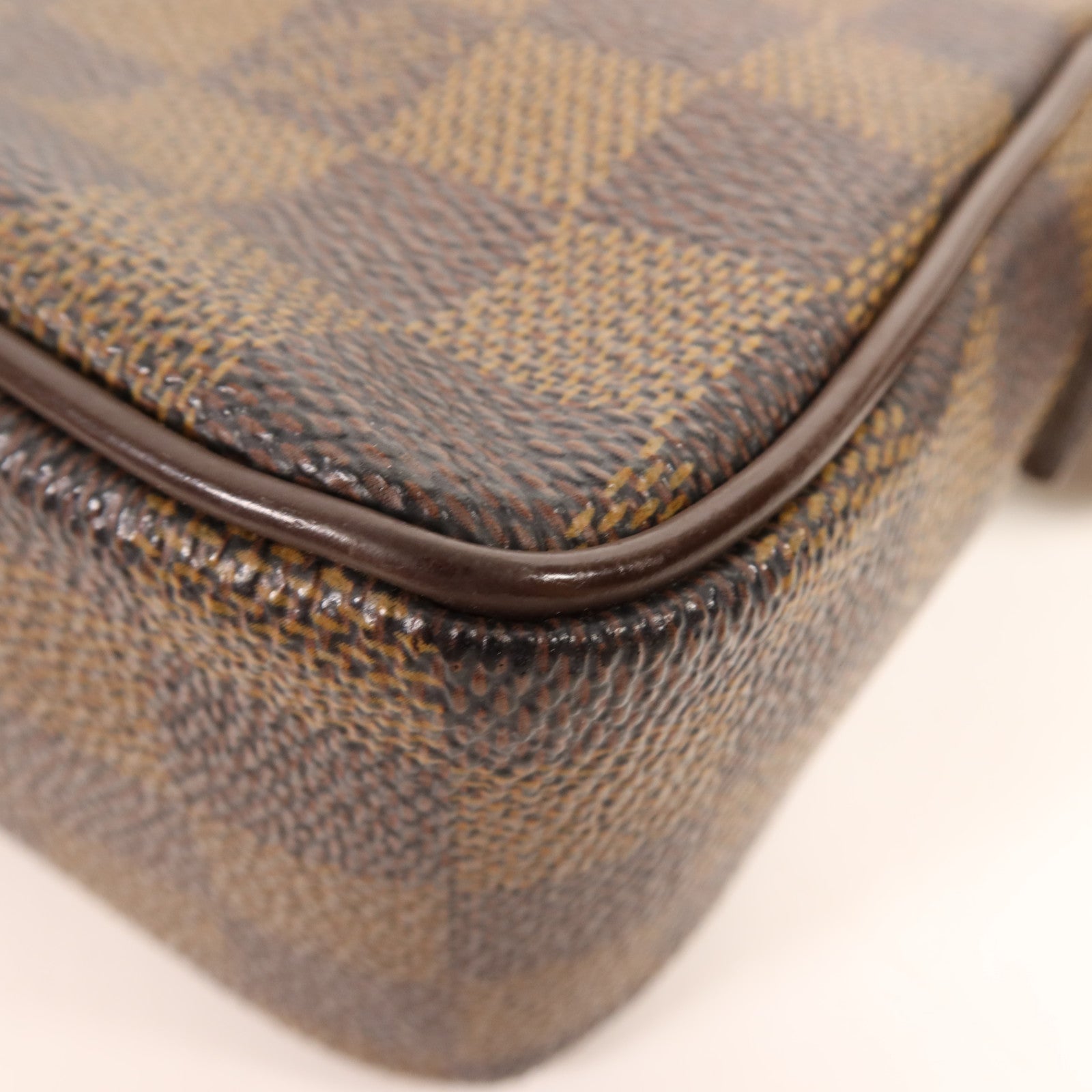 LOUIS VUITTON Damier Ravello PM金扣肩背袋