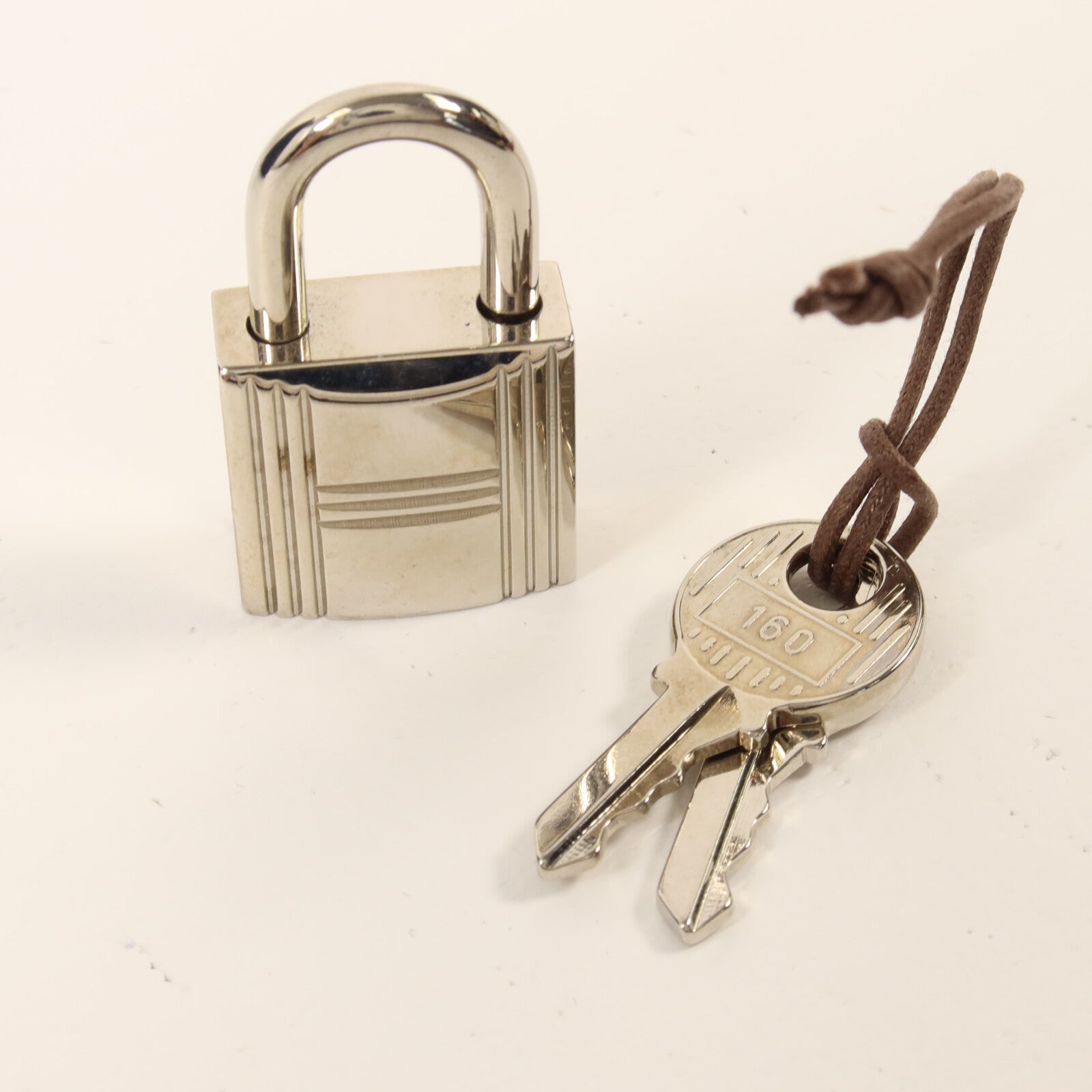 HERMES Clemence皮革Picotin PM手挽袋Bleu Saphir