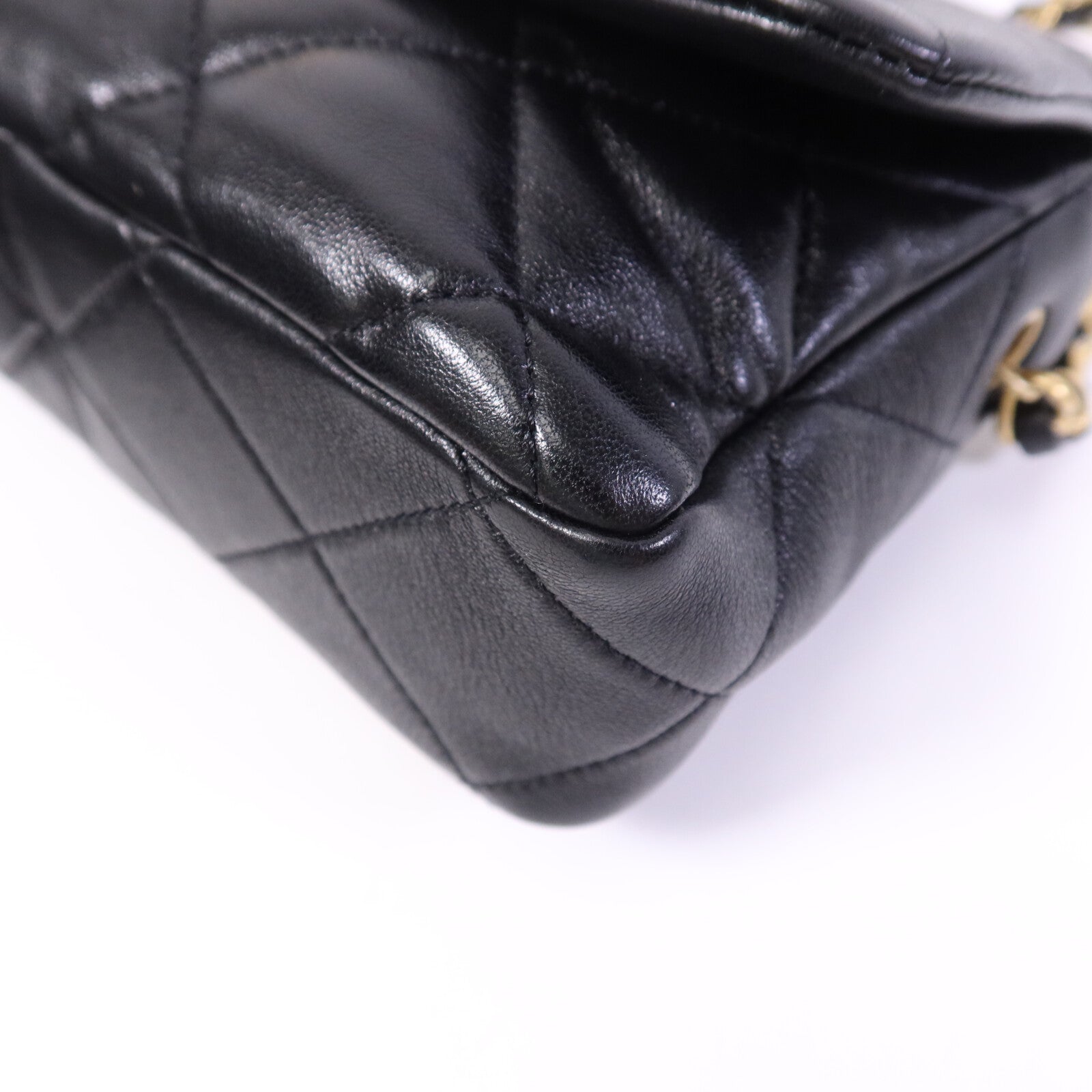 CHANEL 羊皮皮革Chain Shoulder金扣鏈帶肩背袋