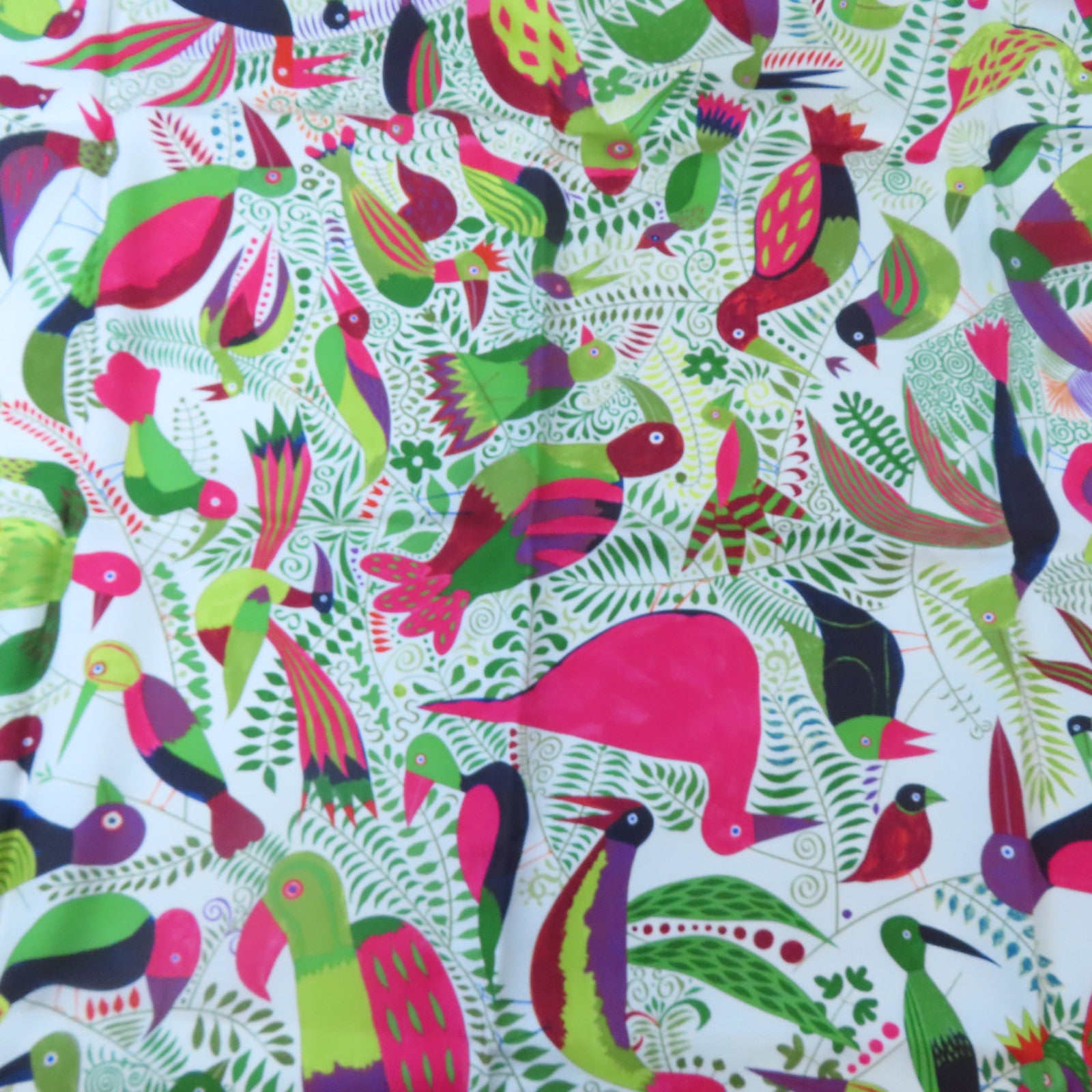 HERMES 絲質Carre 90 Scarf絲巾白色/綠色/桃紅色