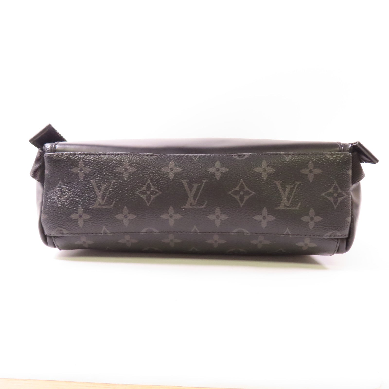 LOUIS VUITTON LV Messenger PM Voyager Shoulder Bag M40511 Monogram Eclipse Black