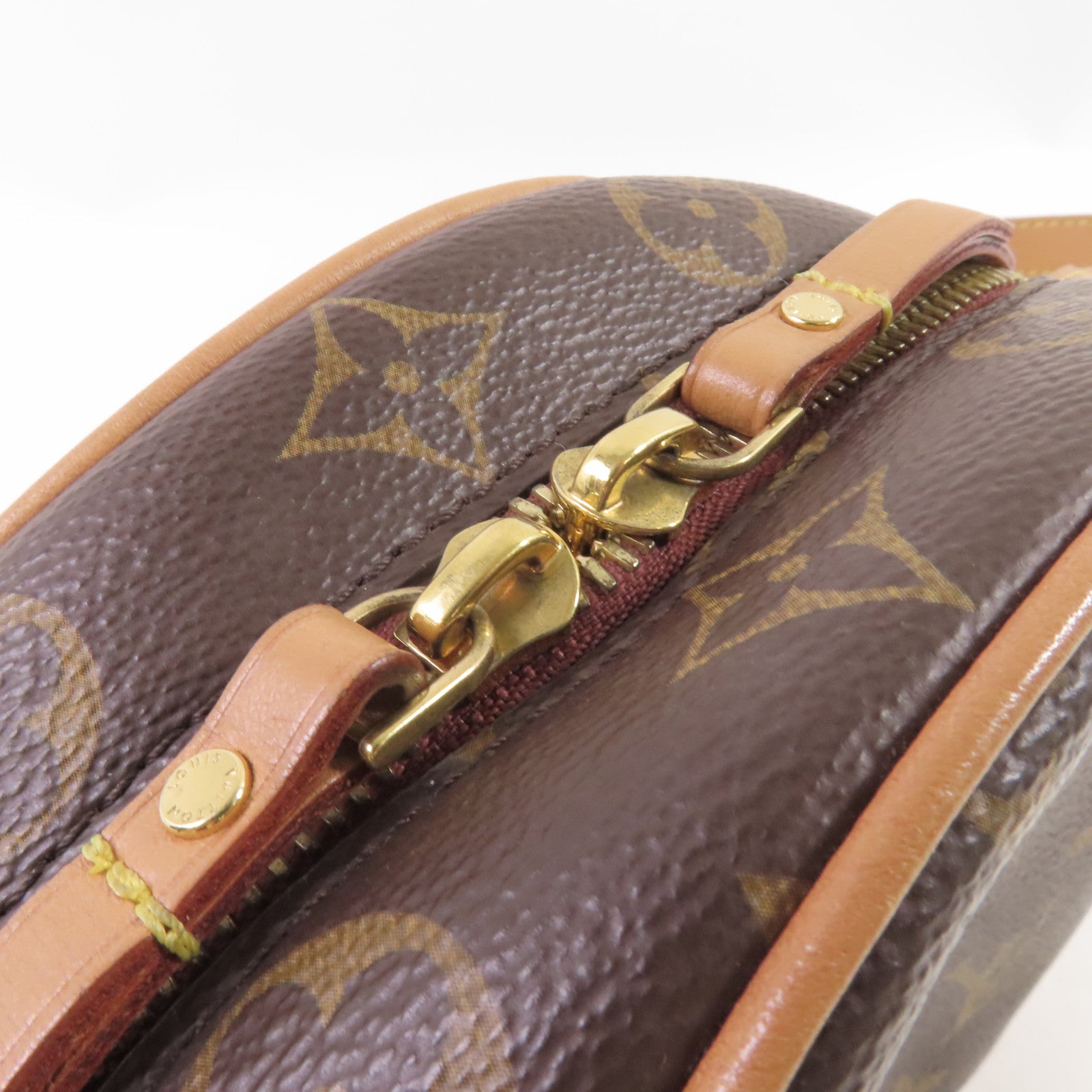 LOUIS VUITTON Monogram Boite Chapeau Souple Shoulder Bag金扣肩背袋啡色