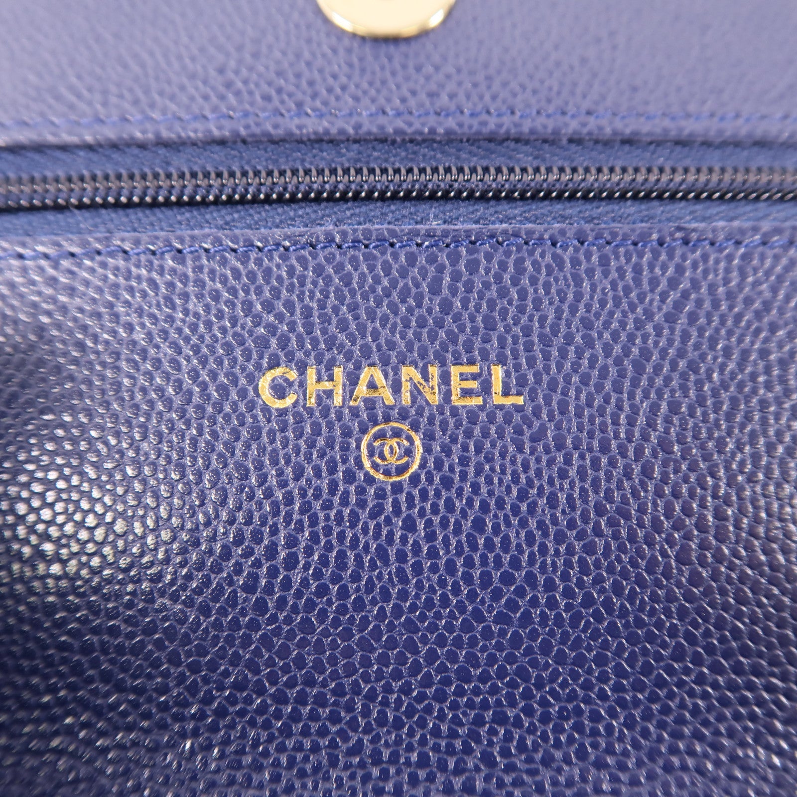 CHANEL 牛皮皮革WOC Wallet On Chain金扣鏈帶肩背袋