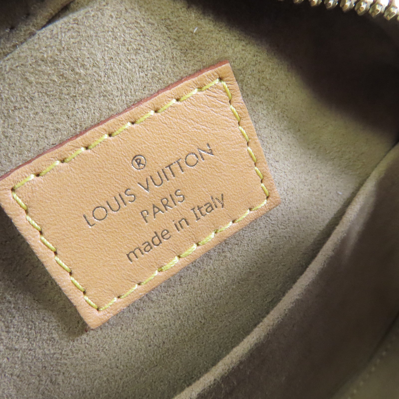 LOUIS VUITTON Monogram Boite Chapeau Souple Shoulder Bag金扣肩背袋啡色