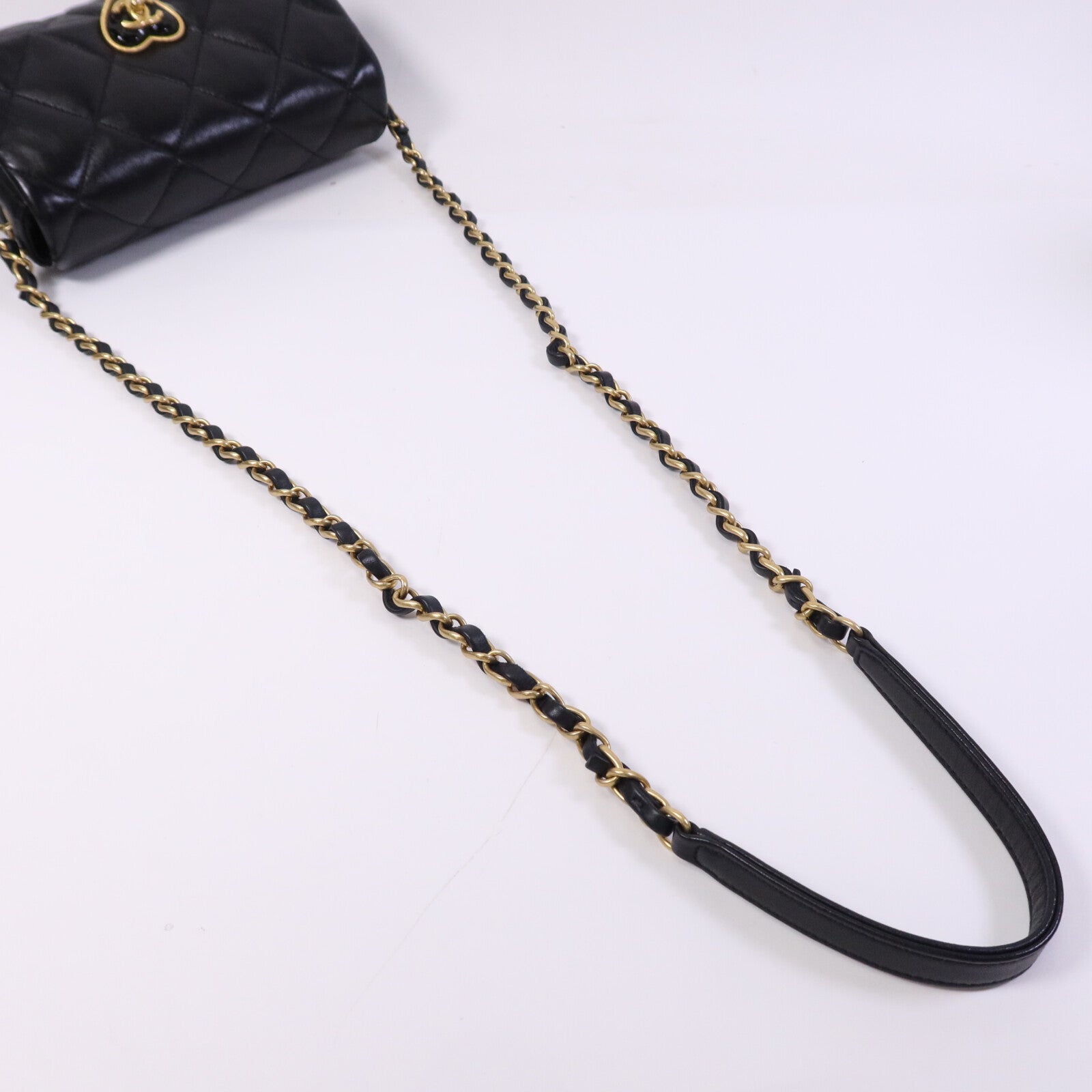 CHANEL 羊皮皮革Chain Shoulder金扣鏈帶肩背袋