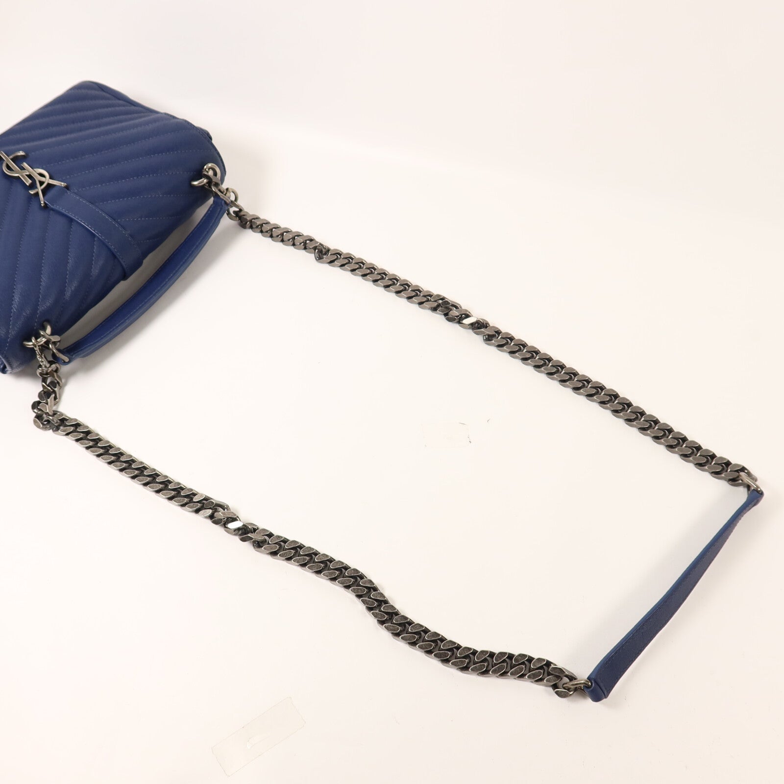 SAINT LAURENT 牛皮皮革College Medium鏈帶手挽肩背兩用袋