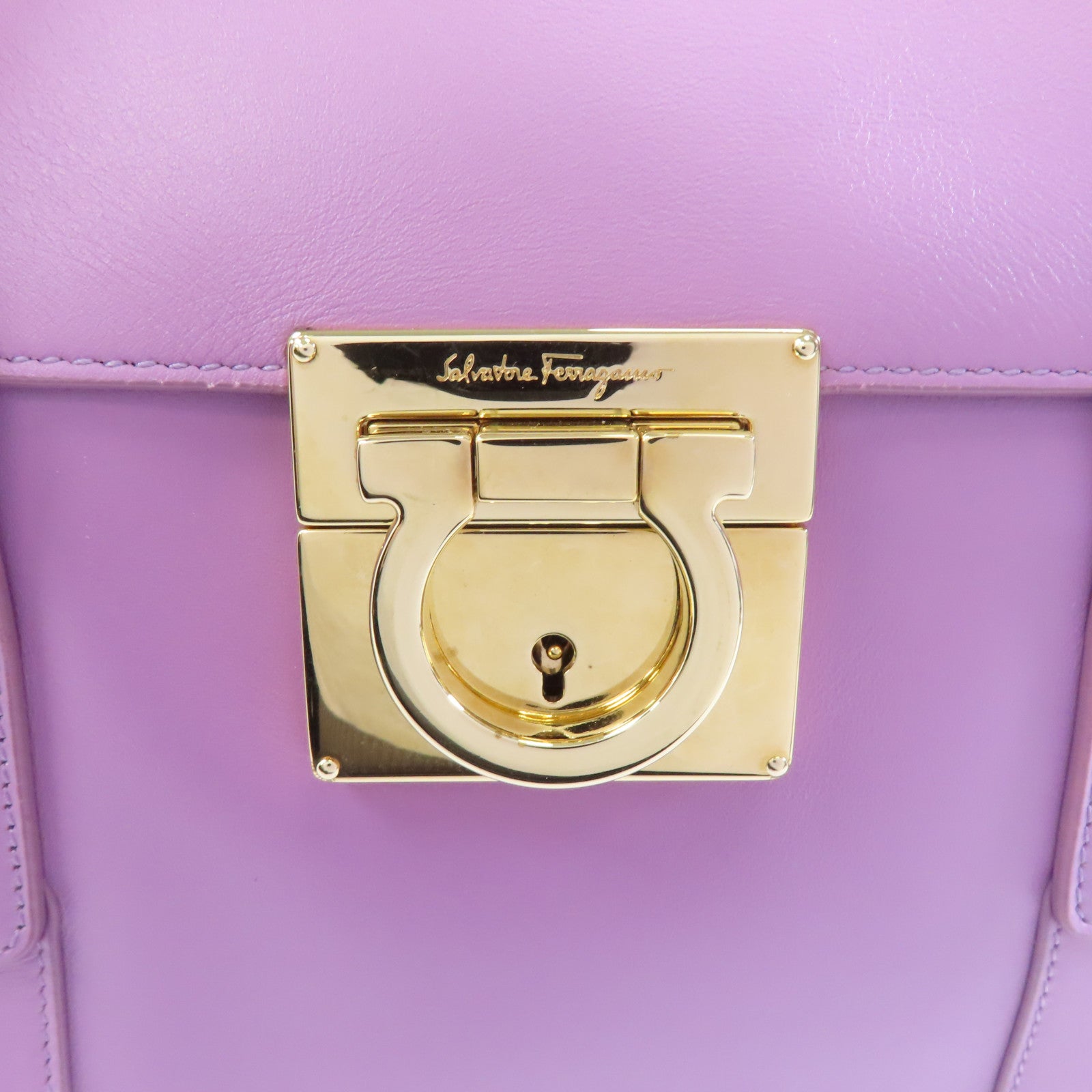 Salvatore Ferragamo 牛皮皮革2 Way Shoulder金扣手挽肩背兩用袋紫色