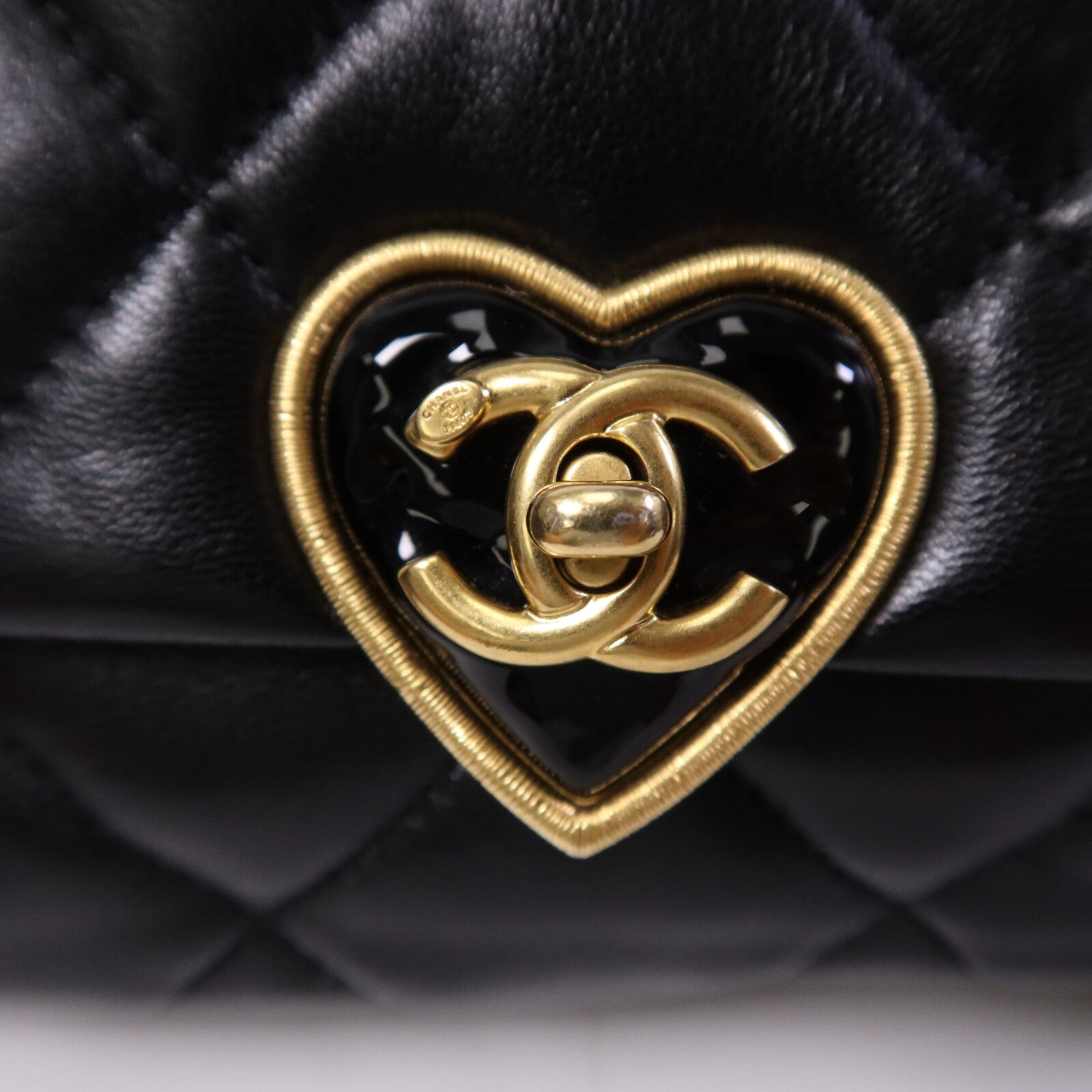 CHANEL 羊皮皮革Chain Shoulder金扣鏈帶肩背袋