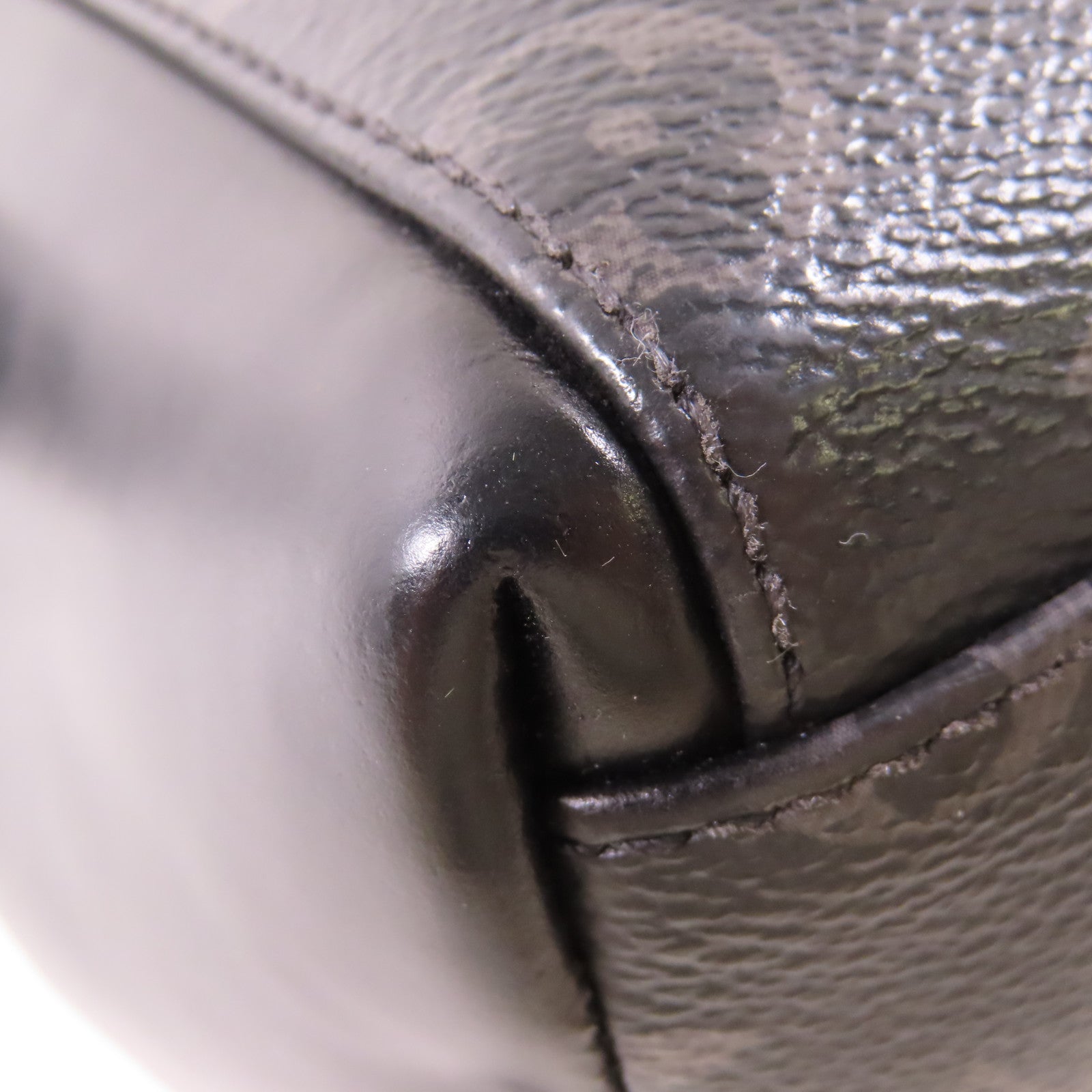 LOUIS VUITTON LV Messenger PM Voyager Shoulder Bag M40511 Monogram Eclipse Black