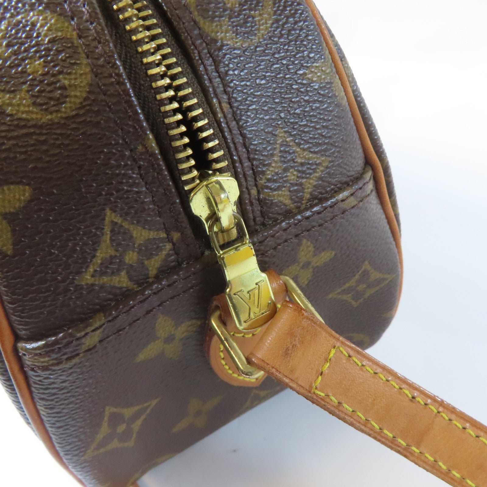 LOUIS VUITTON Monogram Blois Crossbody金扣肩背袋啡色