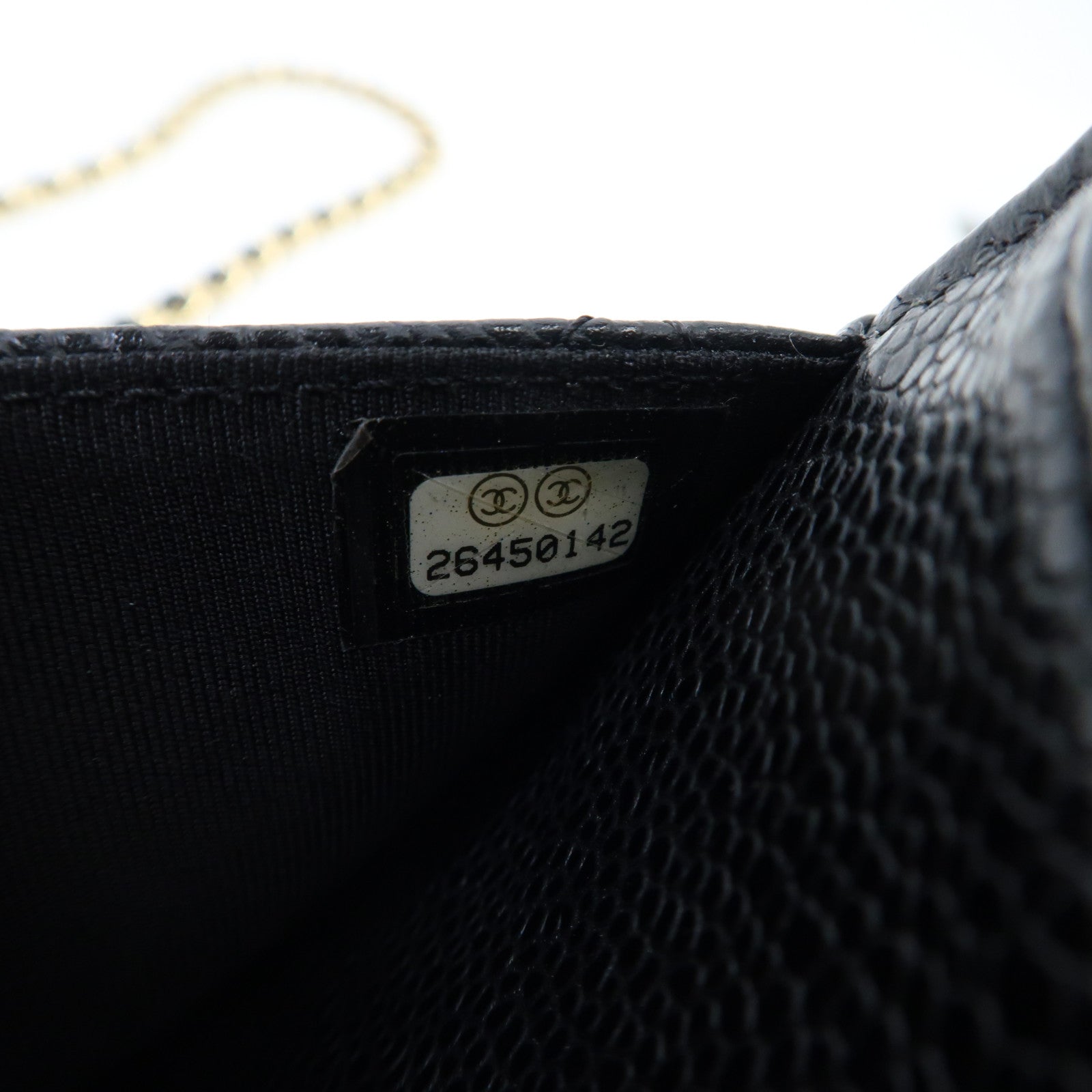 CHANEL 菱格Caviar皮革Wallet On Chain金扣鏈帶肩背袋黑色
