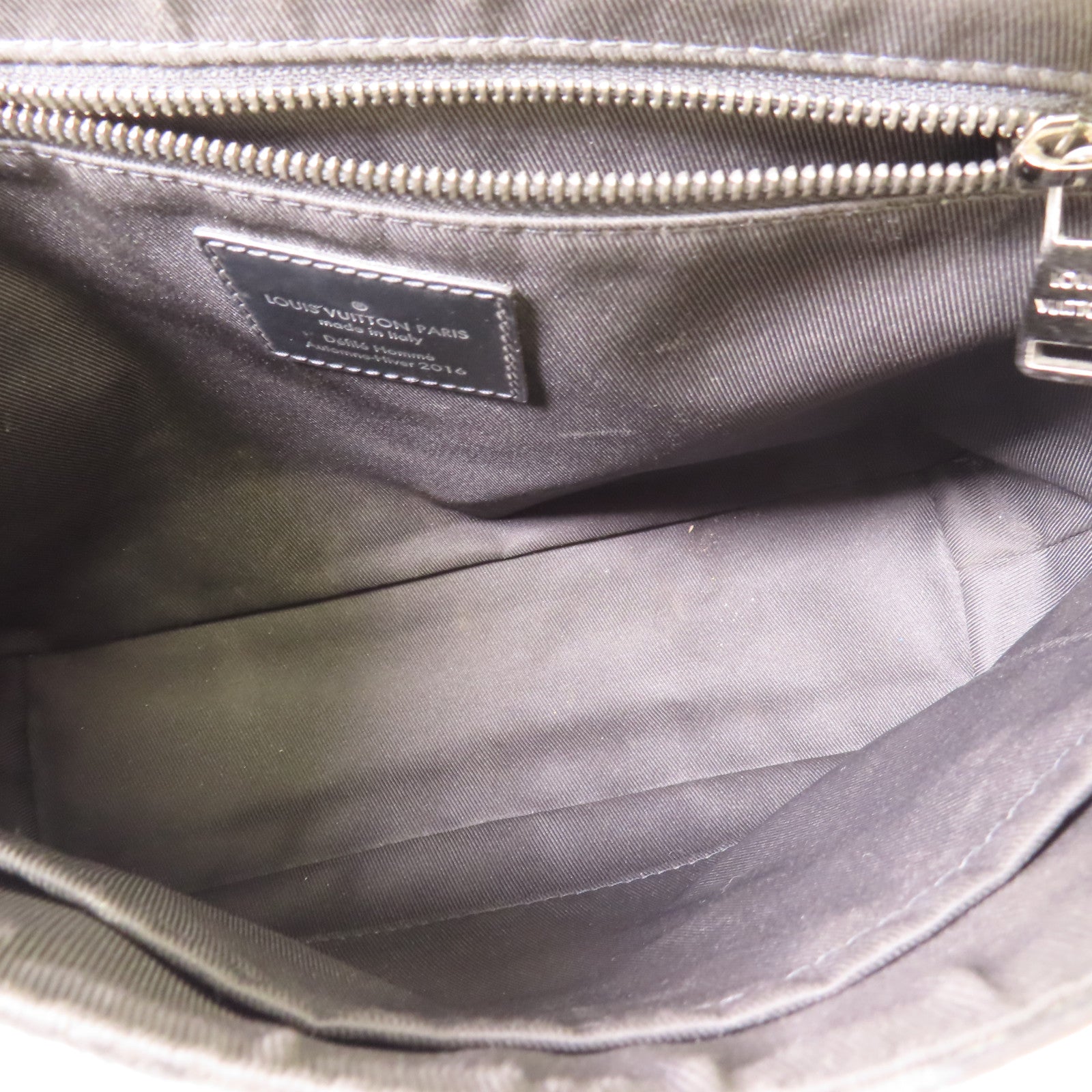 LOUIS VUITTON LV Messenger PM Voyager Shoulder Bag M40511 Monogram Eclipse Black