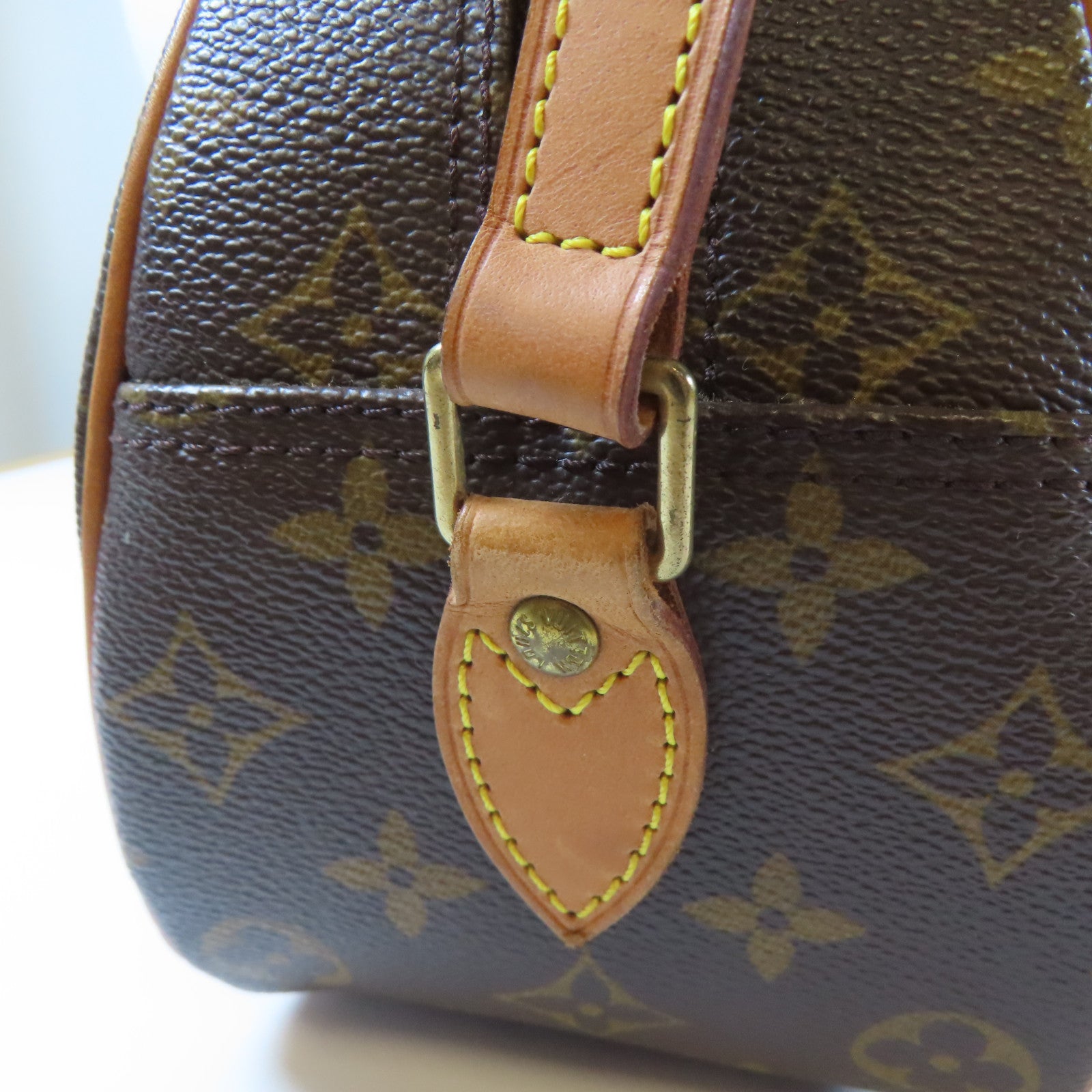 LOUIS VUITTON Monogram Blois Crossbody金扣肩背袋啡色