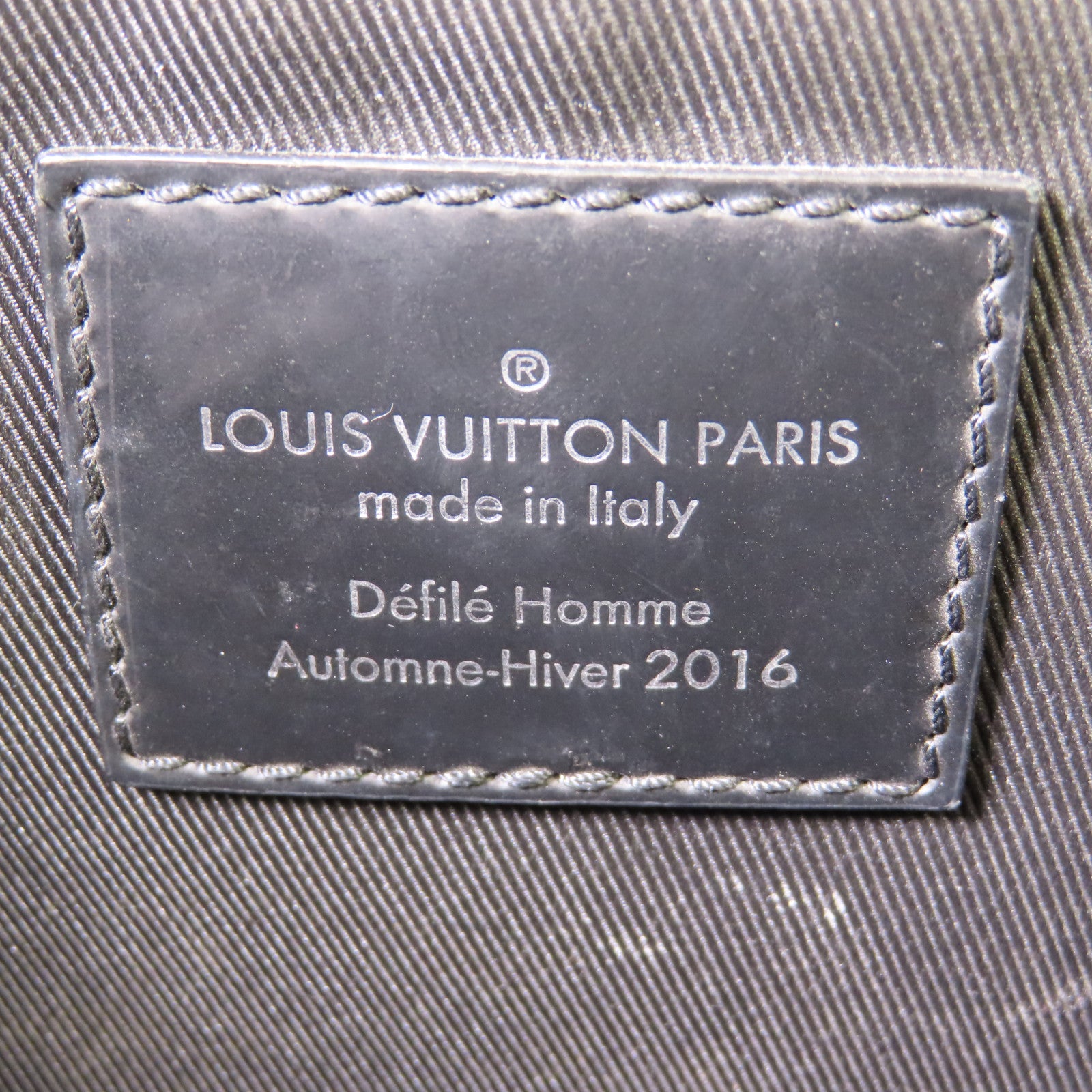 LOUIS VUITTON LV Messenger PM Voyager Shoulder Bag M40511 Monogram Eclipse Black