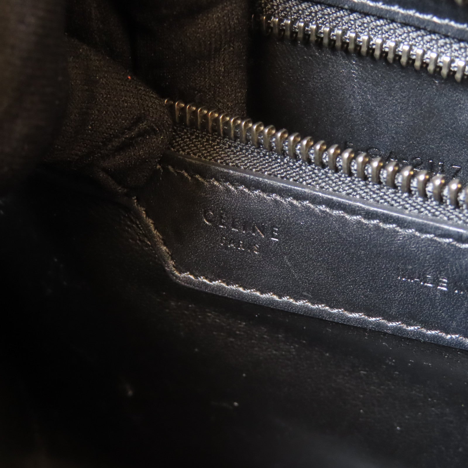 CELINE 牛皮皮革Micro Luggage銀扣手挽袋黑色/綠色