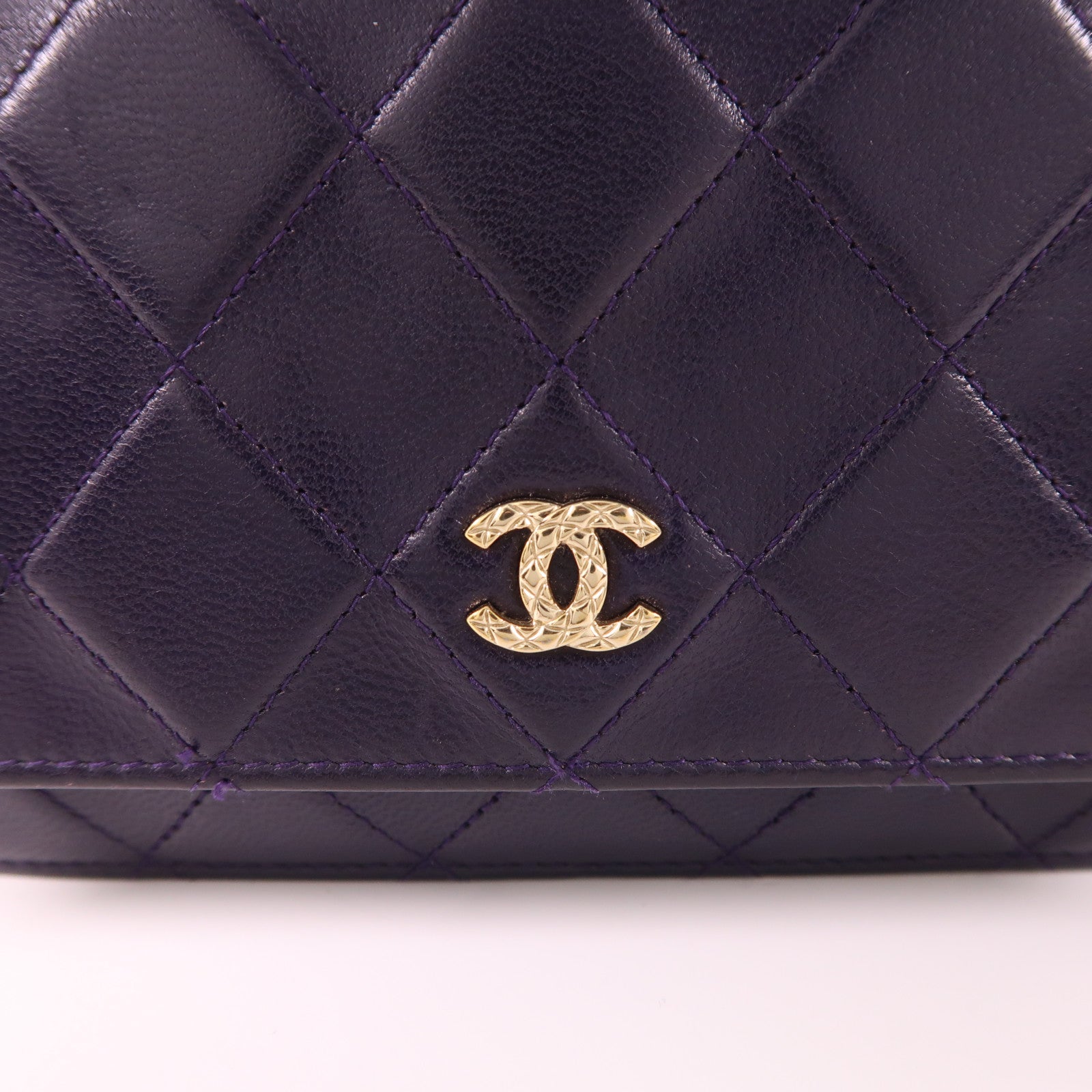 CHANEL 牛皮皮革WOC Wallet On Chain金扣鏈帶肩背袋