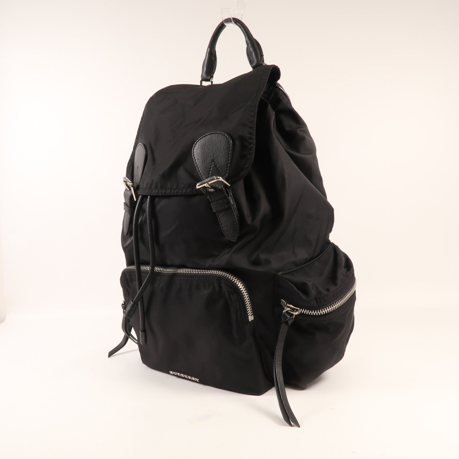 BURBERRY 尼龍Backpack銀扣背包