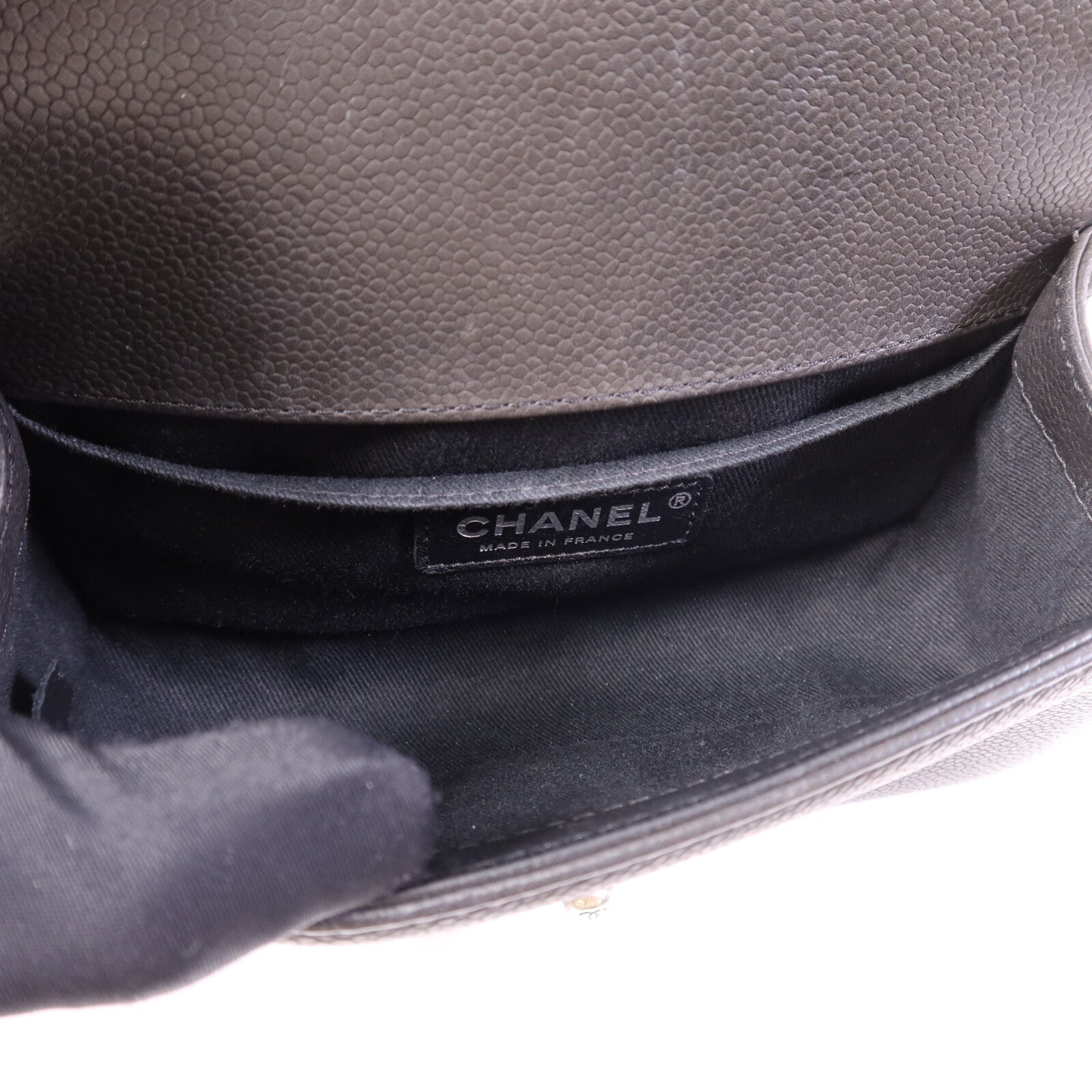CHANEL 牛皮皮革Le Boy 20銀扣鏈帶肩背袋