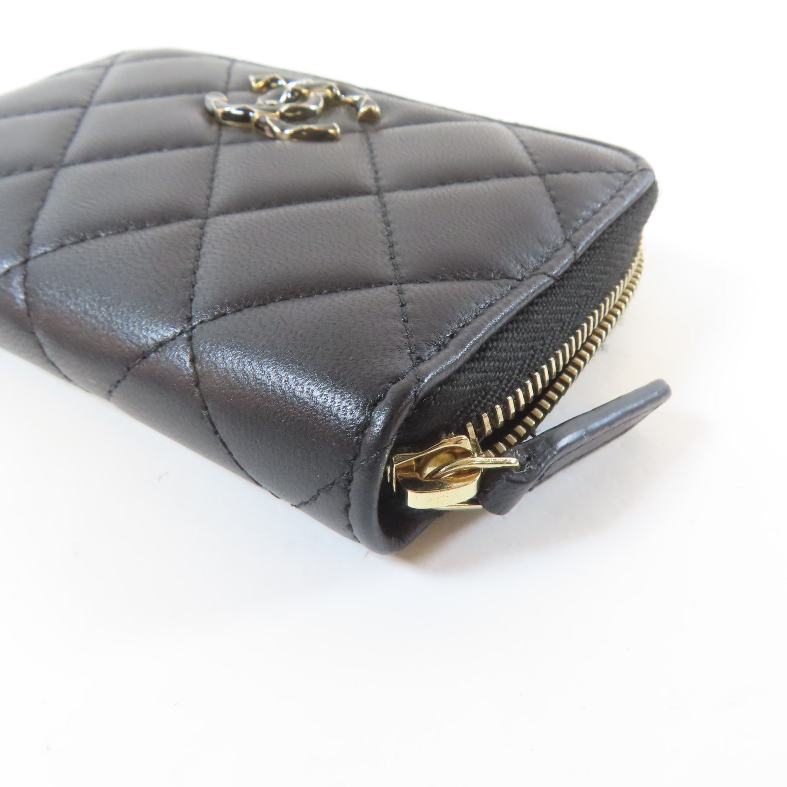 CHANEL 菱格羊皮皮革Card Coin Case金扣卡片套黑色