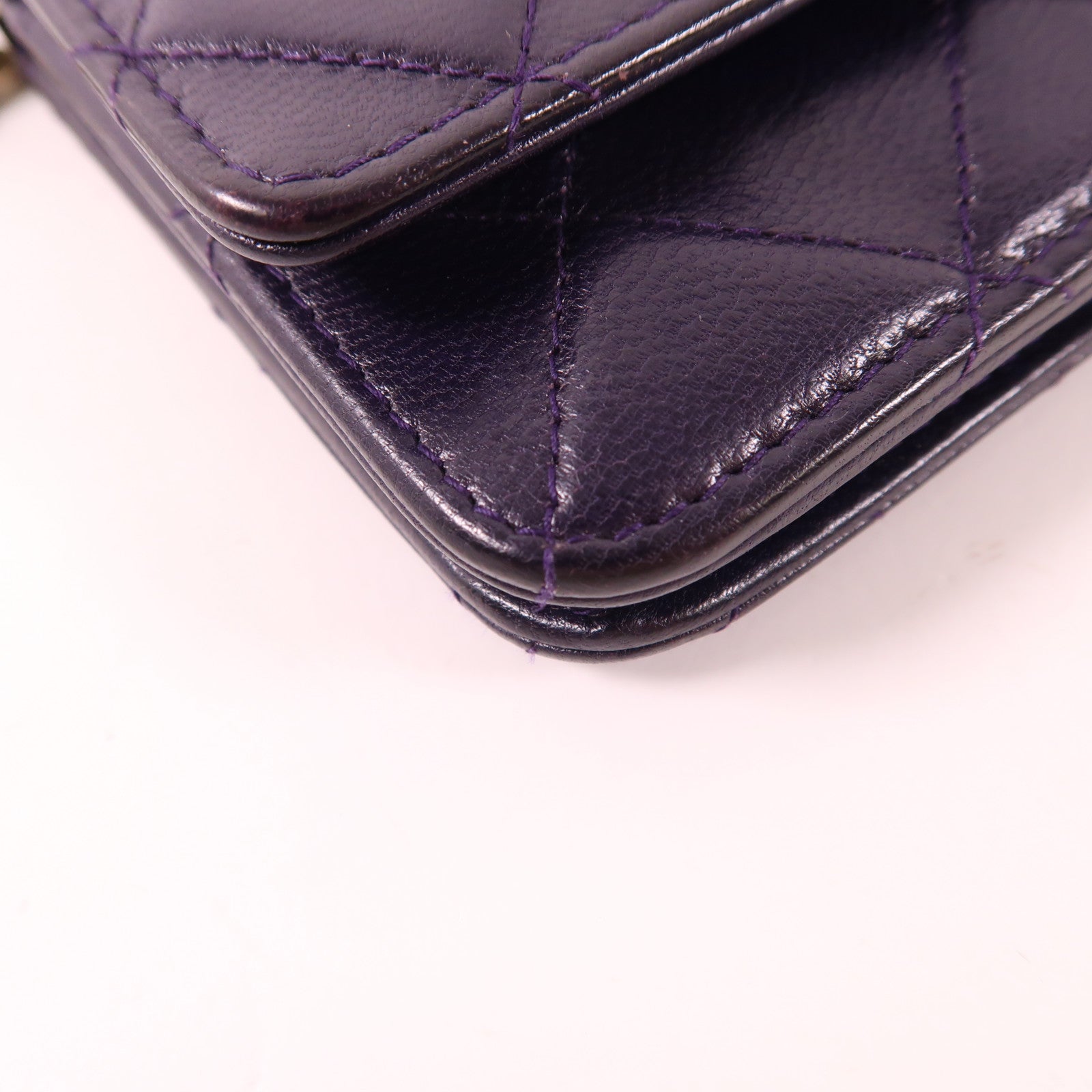 CHANEL 牛皮皮革WOC Wallet On Chain金扣鏈帶肩背袋