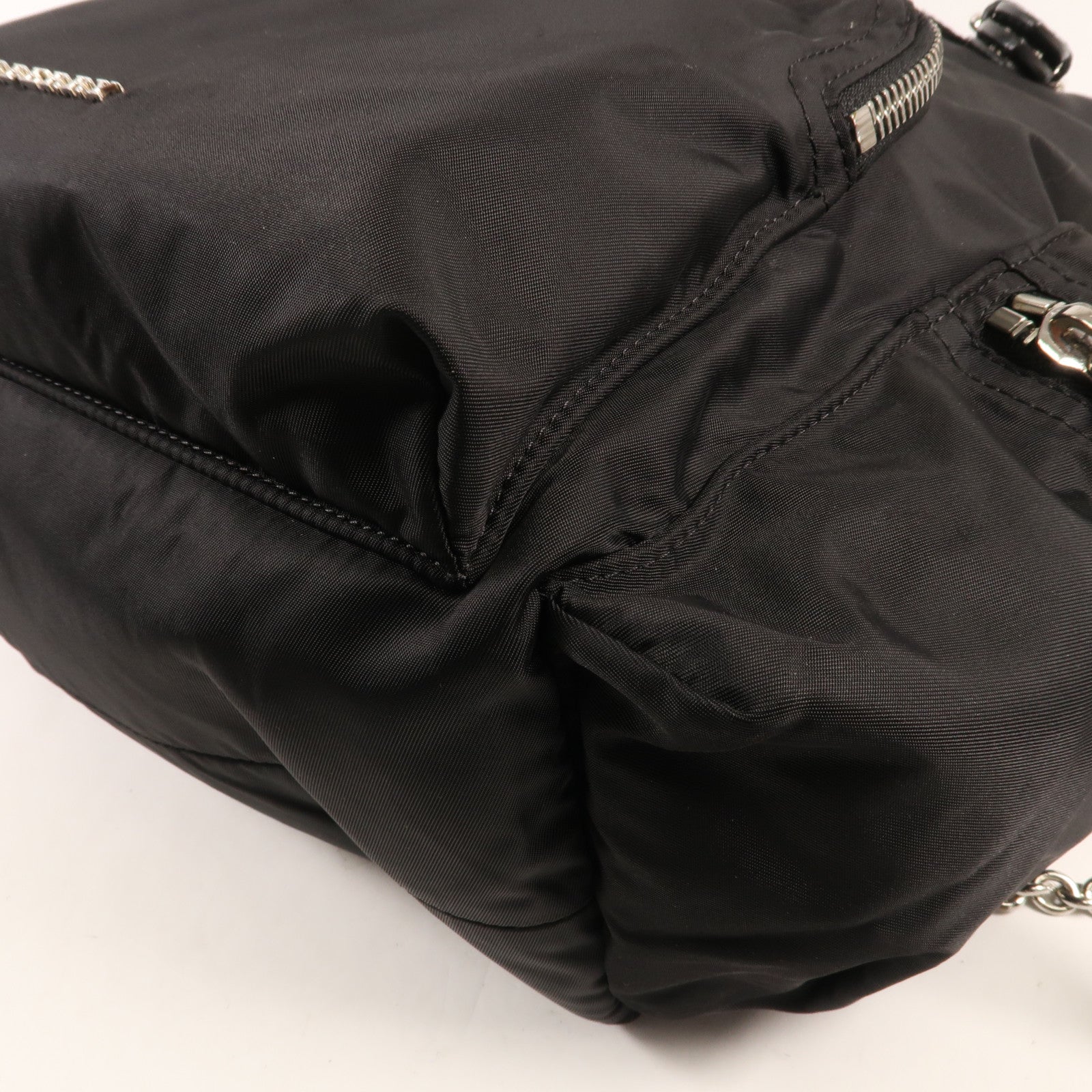 BURBERRY 尼龍Backpack銀扣背包