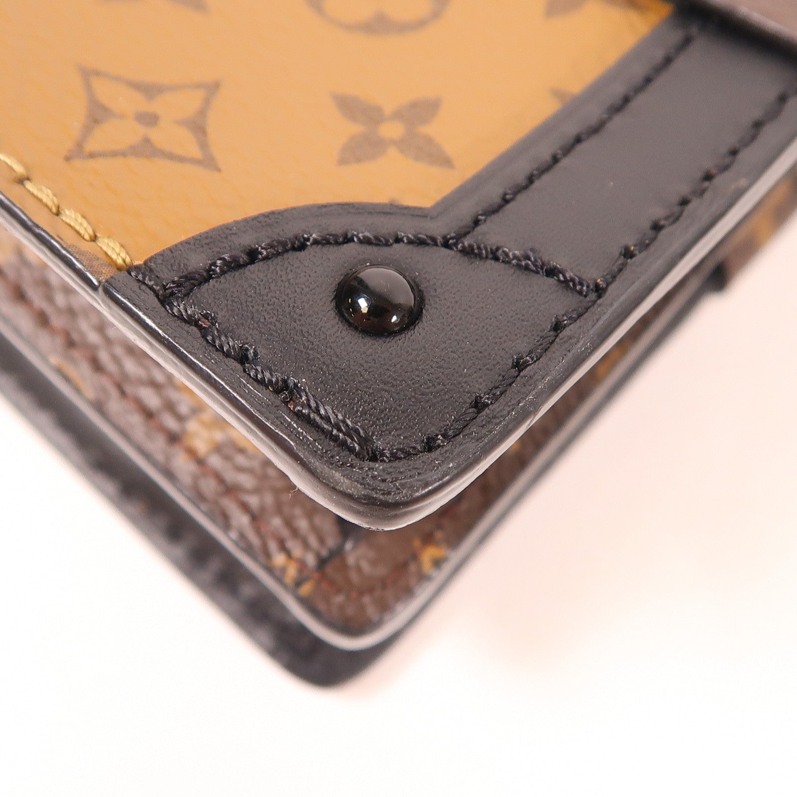 LOUIS VUITTON Monogram Reverse Trunk Clutch金扣肩背袋棕色