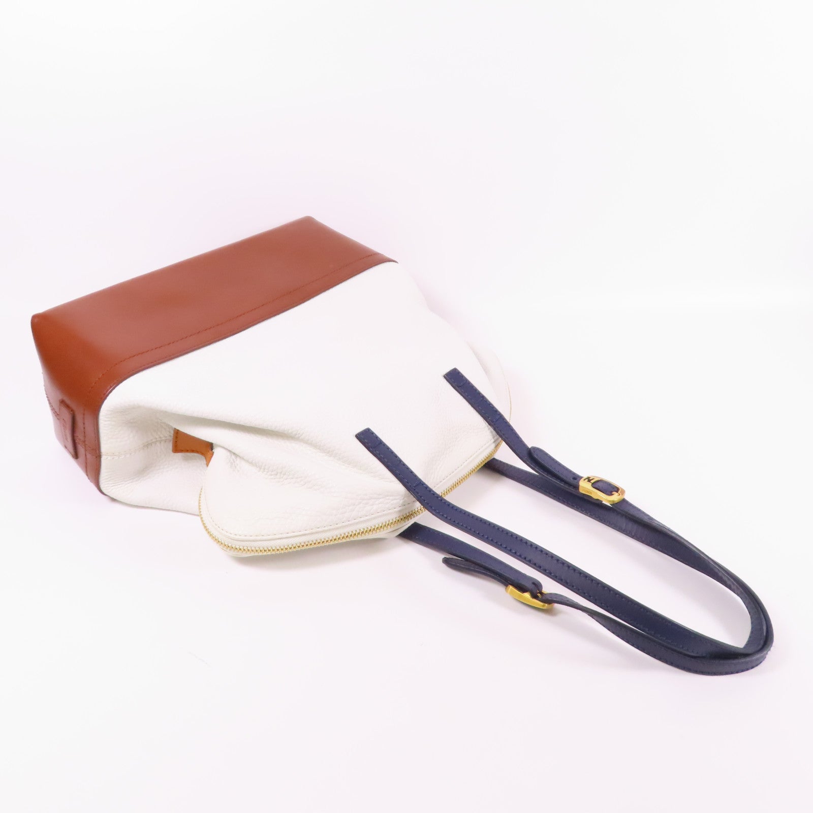 FENDI 牛皮皮革Shoulder Tote金扣肩背袋/手挽袋